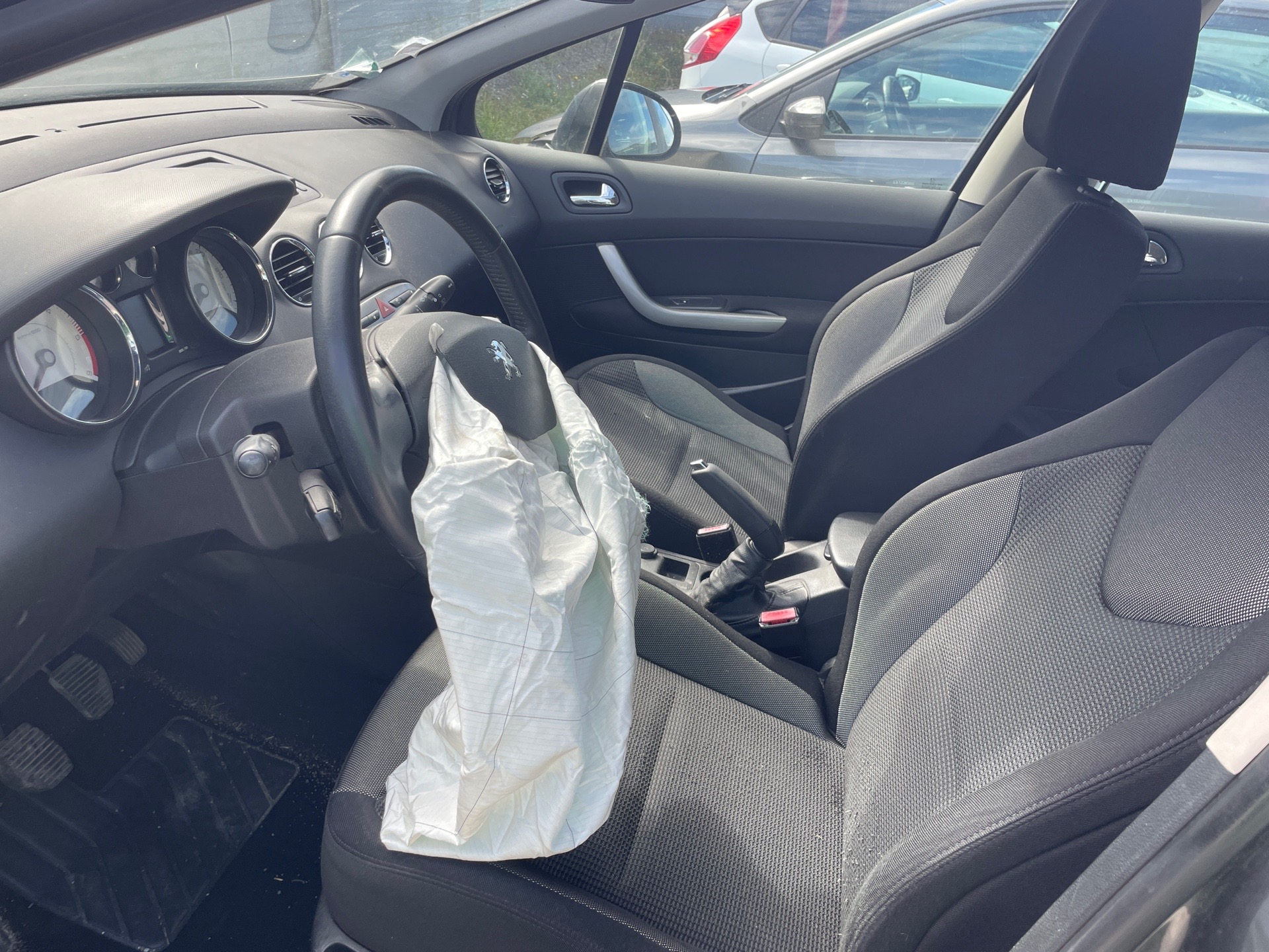 Image PEUGEOT 308 1
