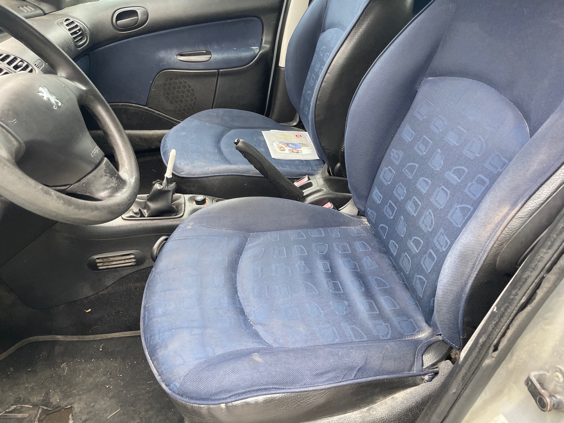 Image PEUGEOT 206