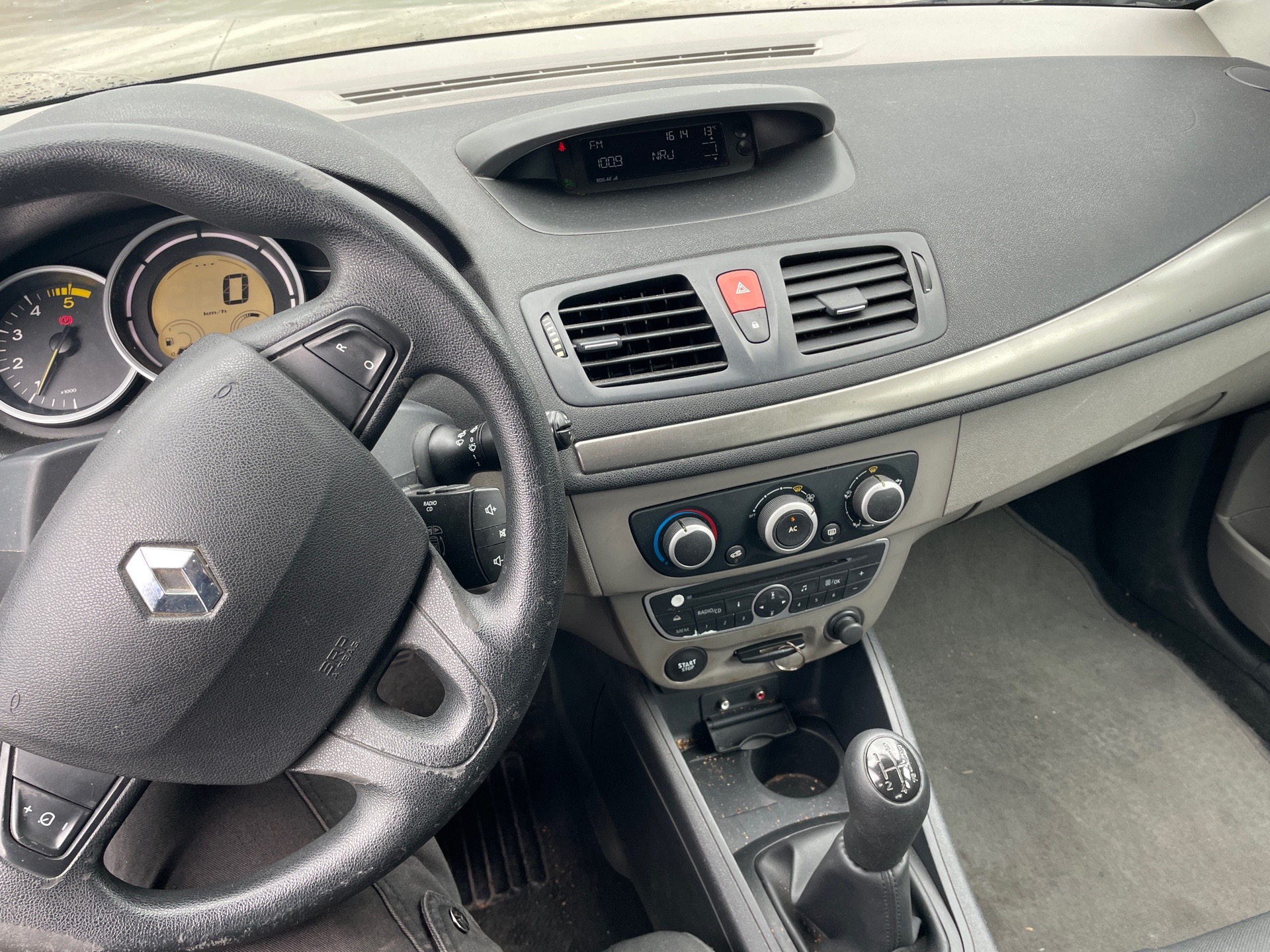 Image RENAULT MEGANE 3