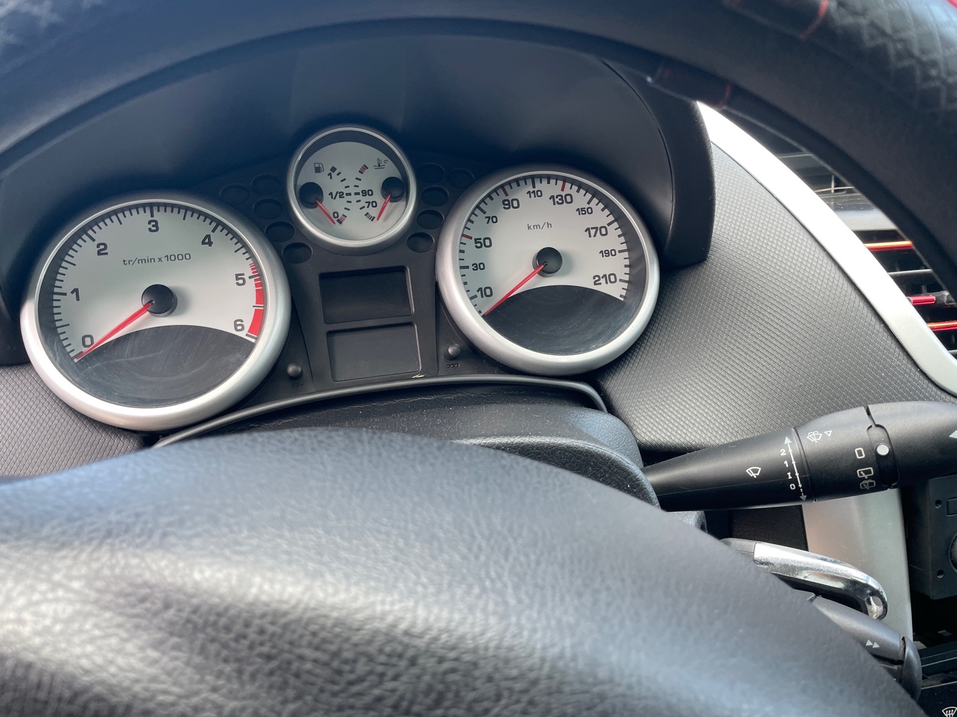 Image PEUGEOT 207