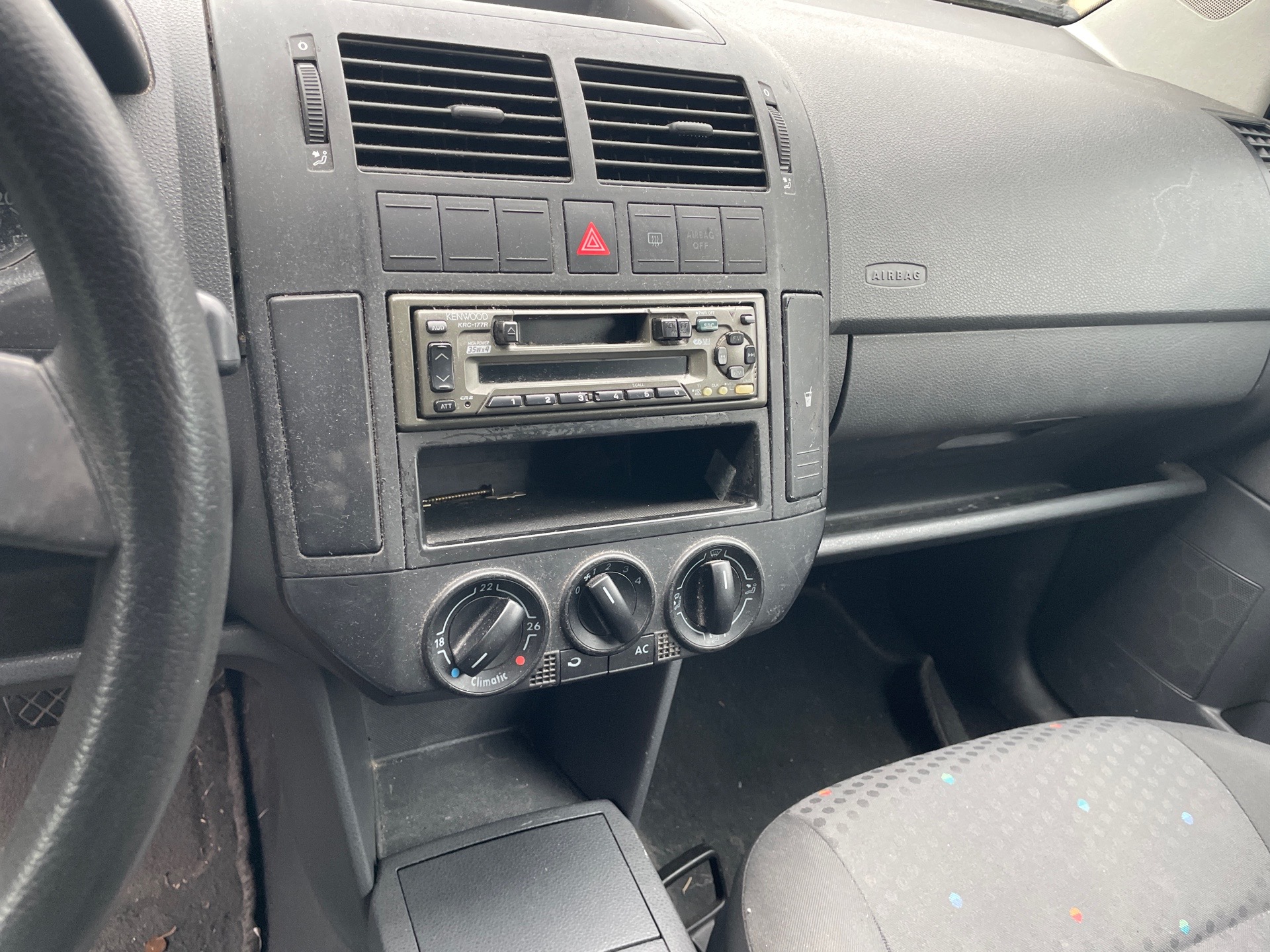 Image VOLKSWAGEN POLO 4
