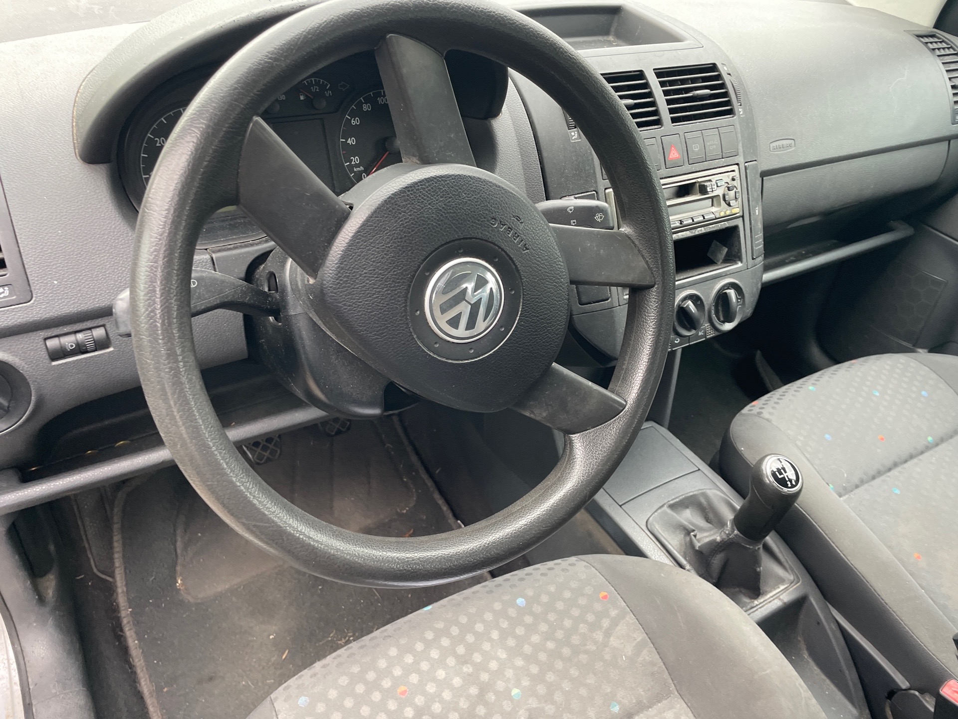 Image VOLKSWAGEN POLO 4