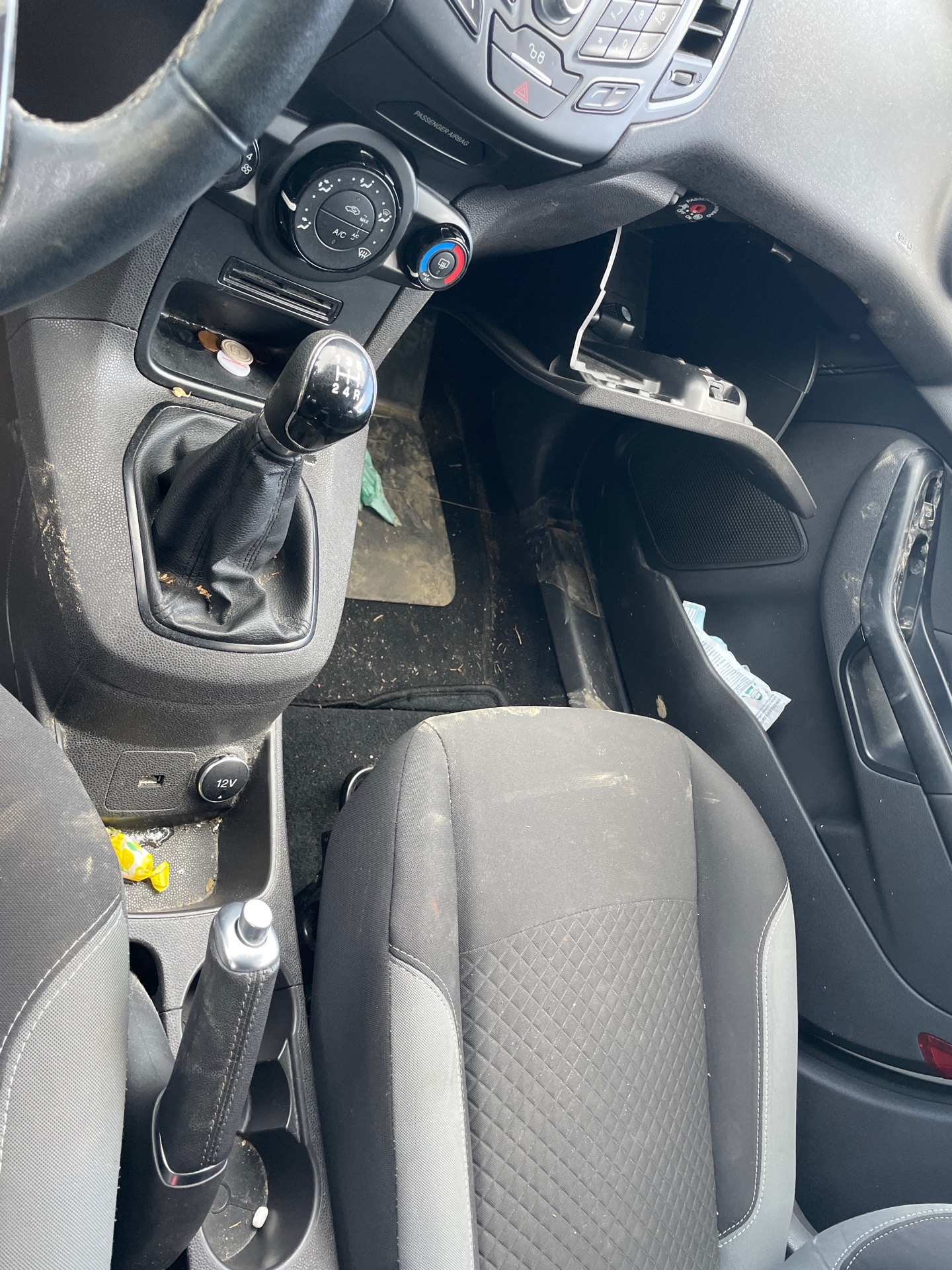 Image FORD FIESTA 6