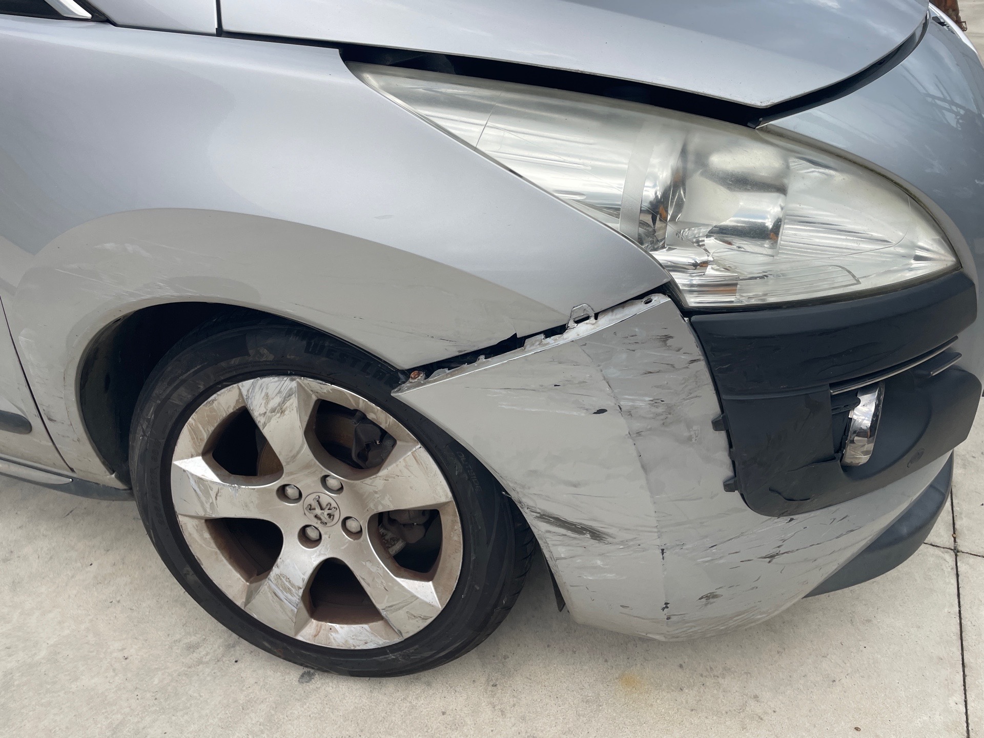 Image PEUGEOT 3008 1