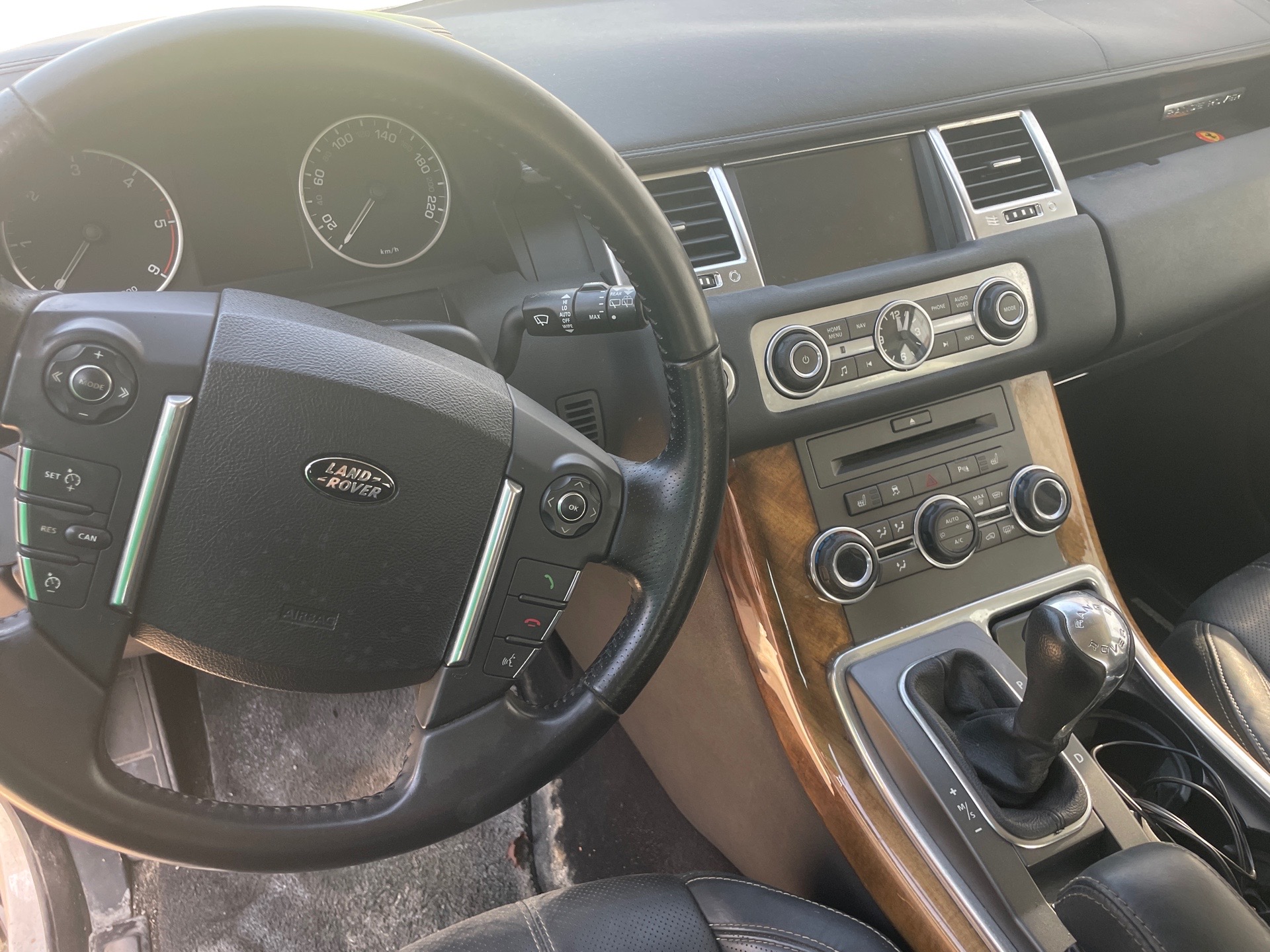 Image LAND ROVER RANGE ROVER 1 SPORT