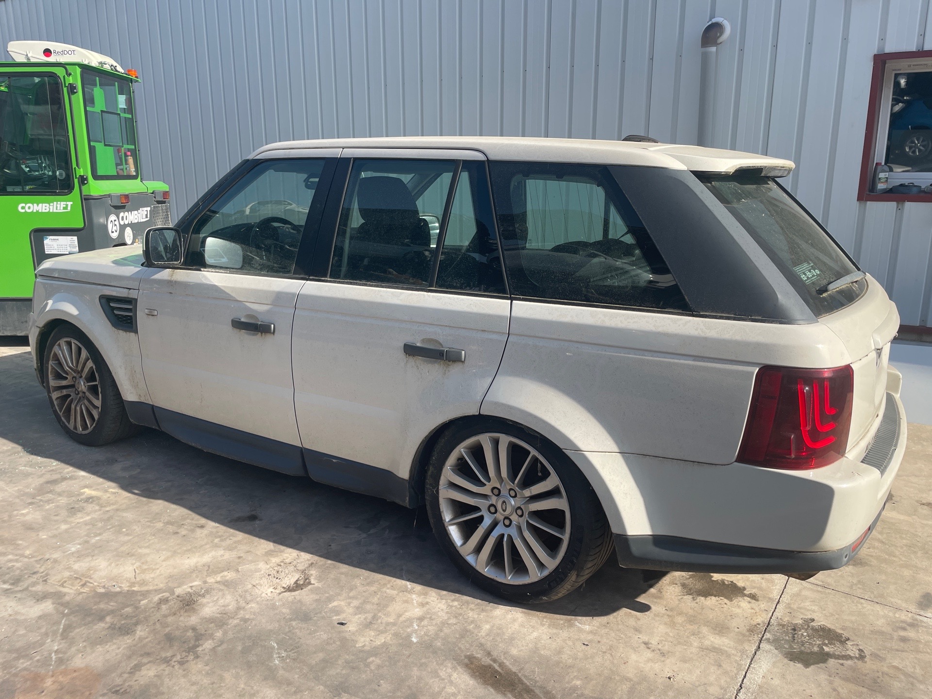 Image LAND ROVER RANGE ROVER 1 SPORT