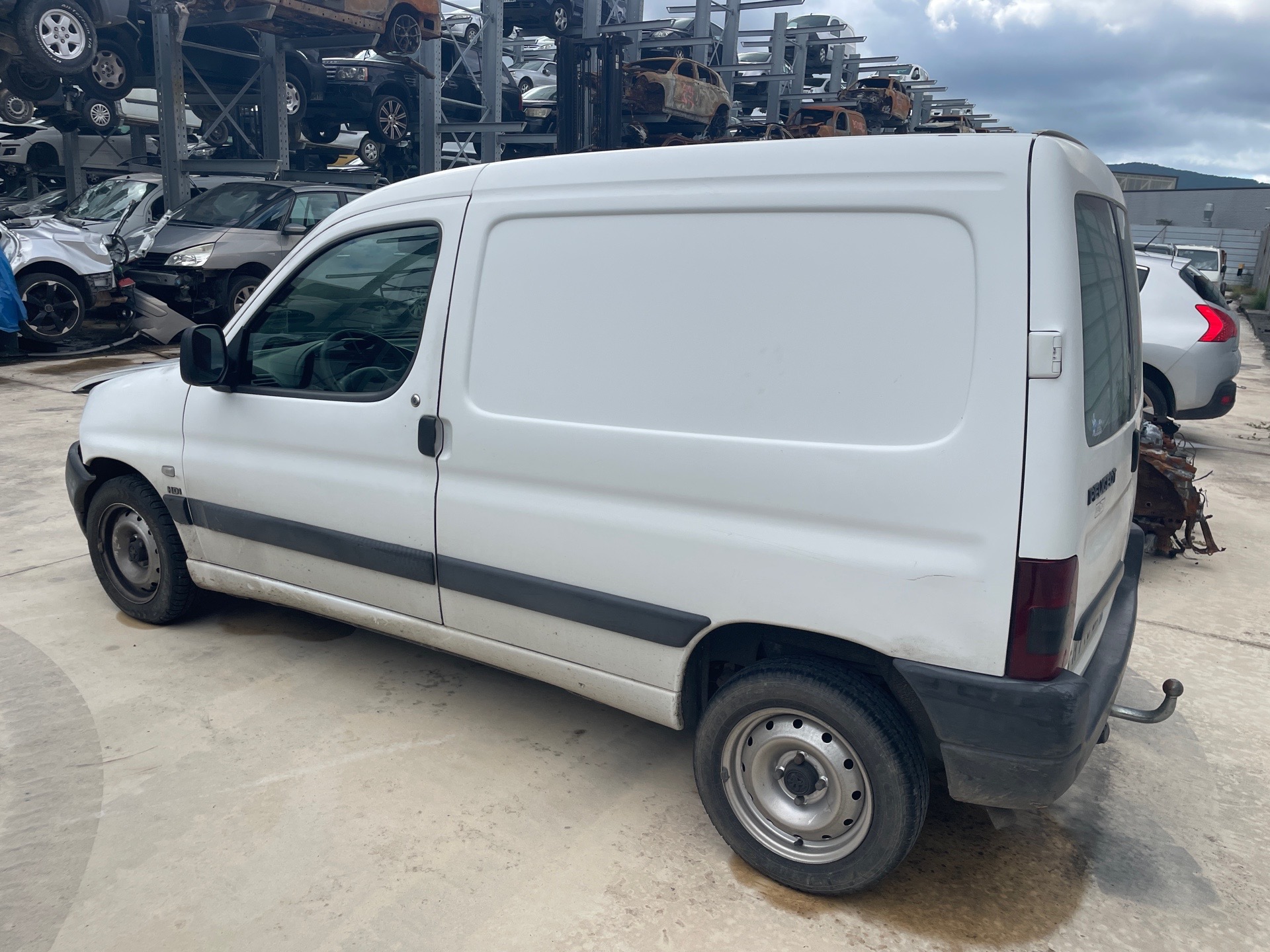 Image PEUGEOT PARTNER 1