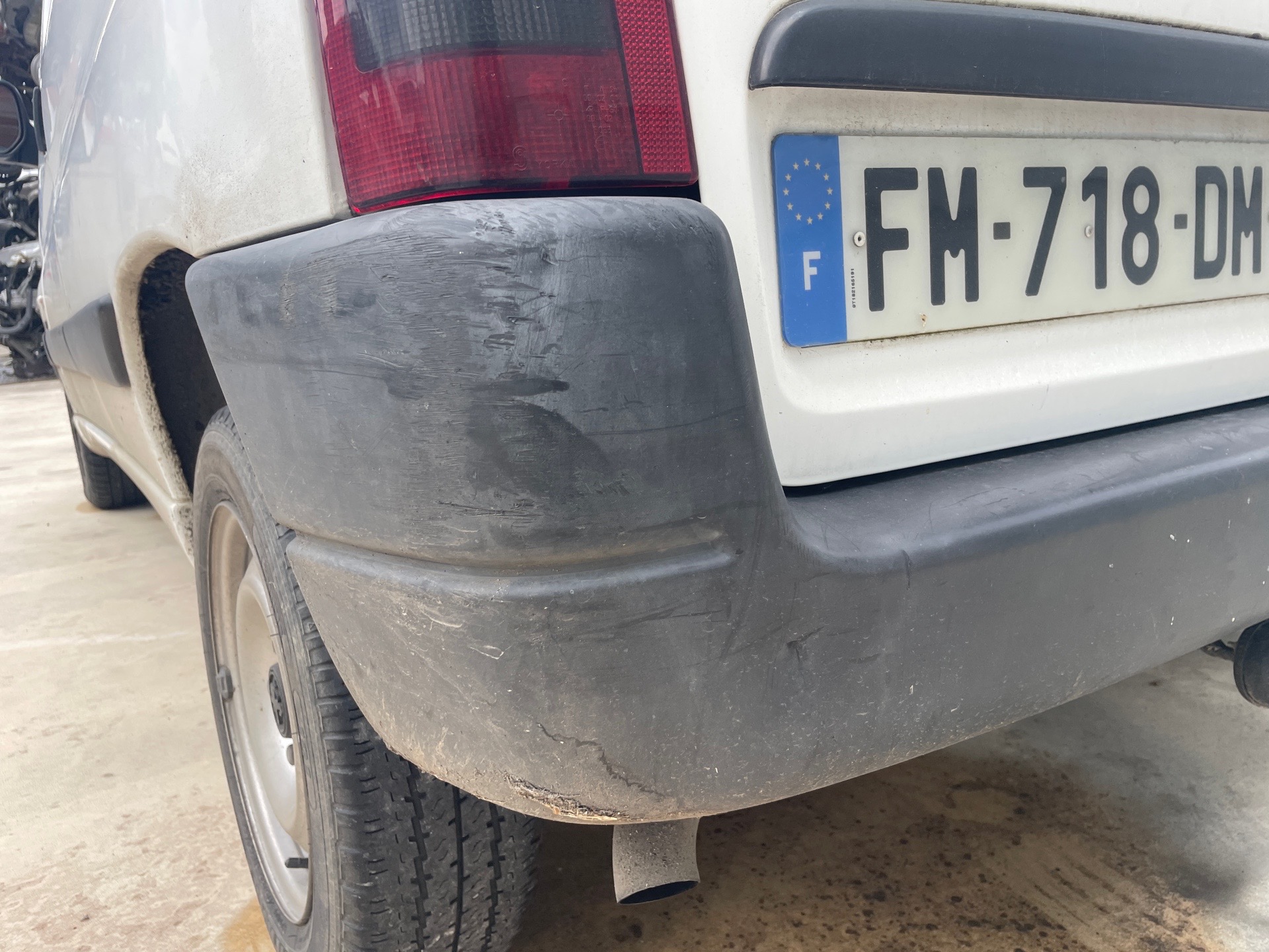 Image PEUGEOT PARTNER 1
