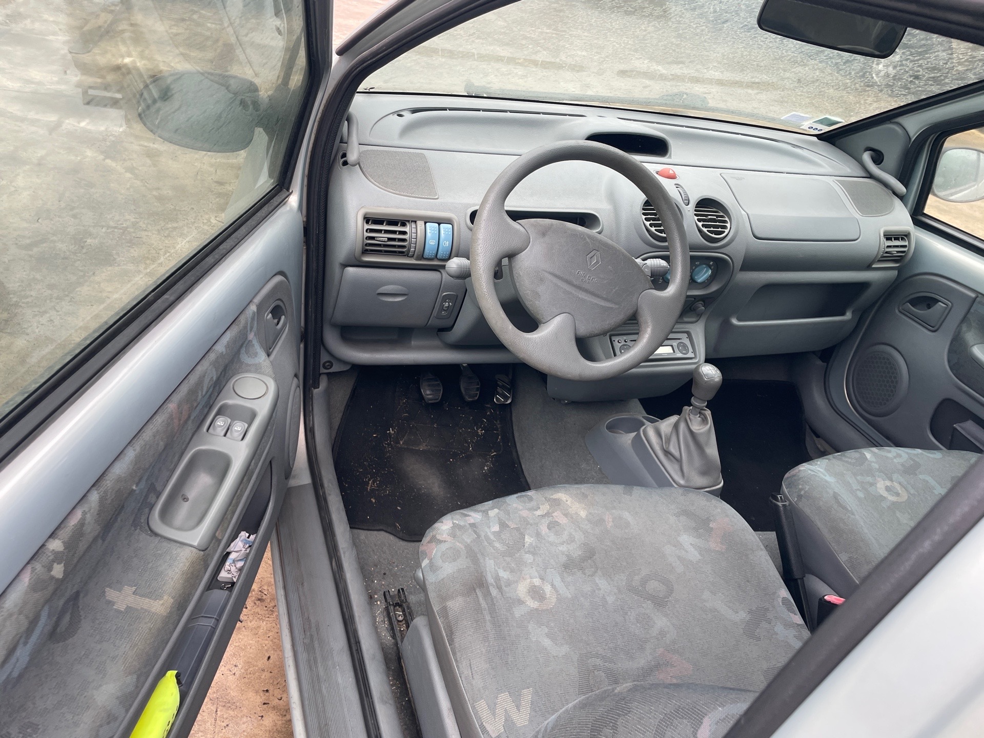 Image RENAULT TWINGO 1