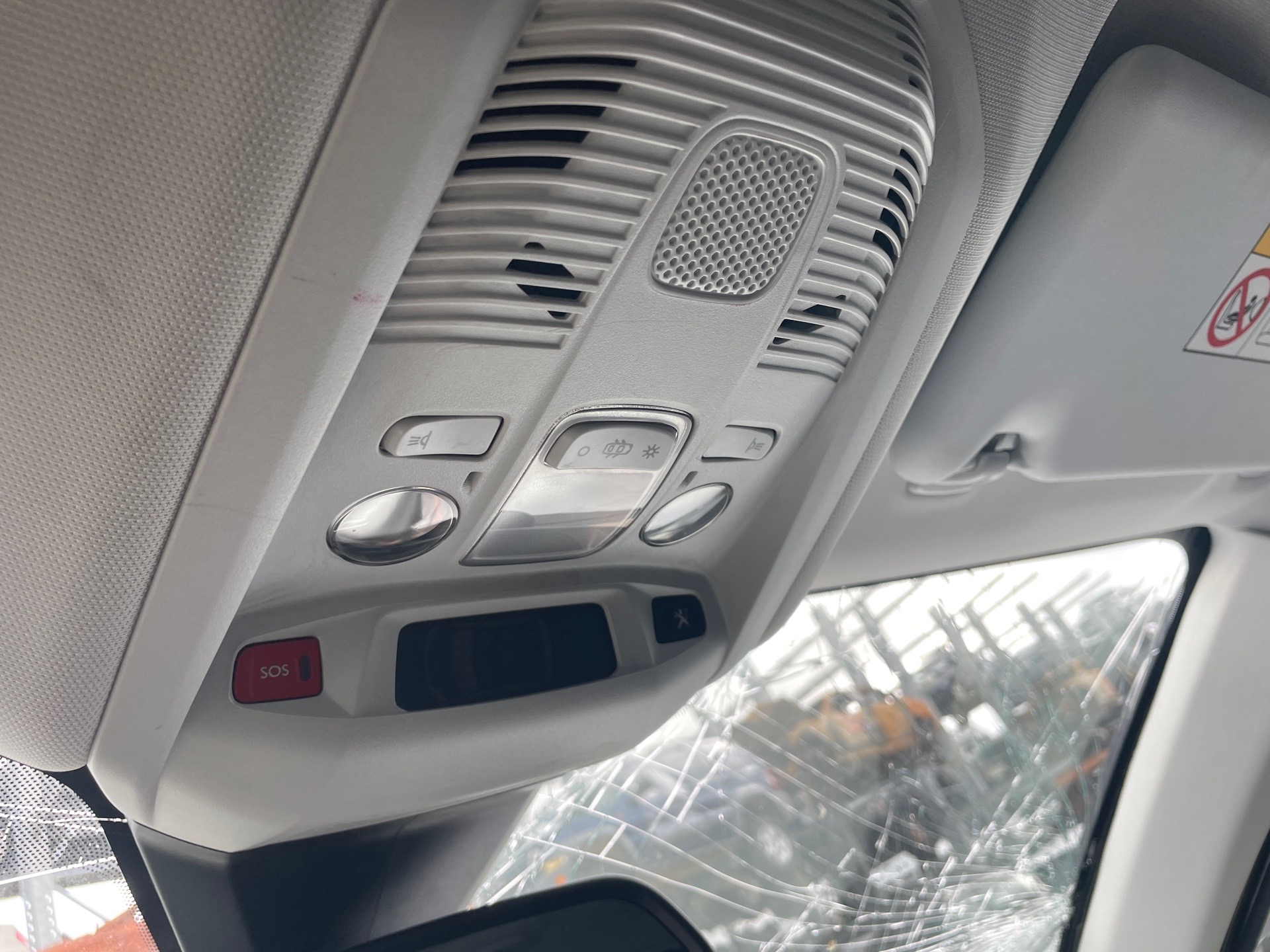 Image PEUGEOT 3008 2