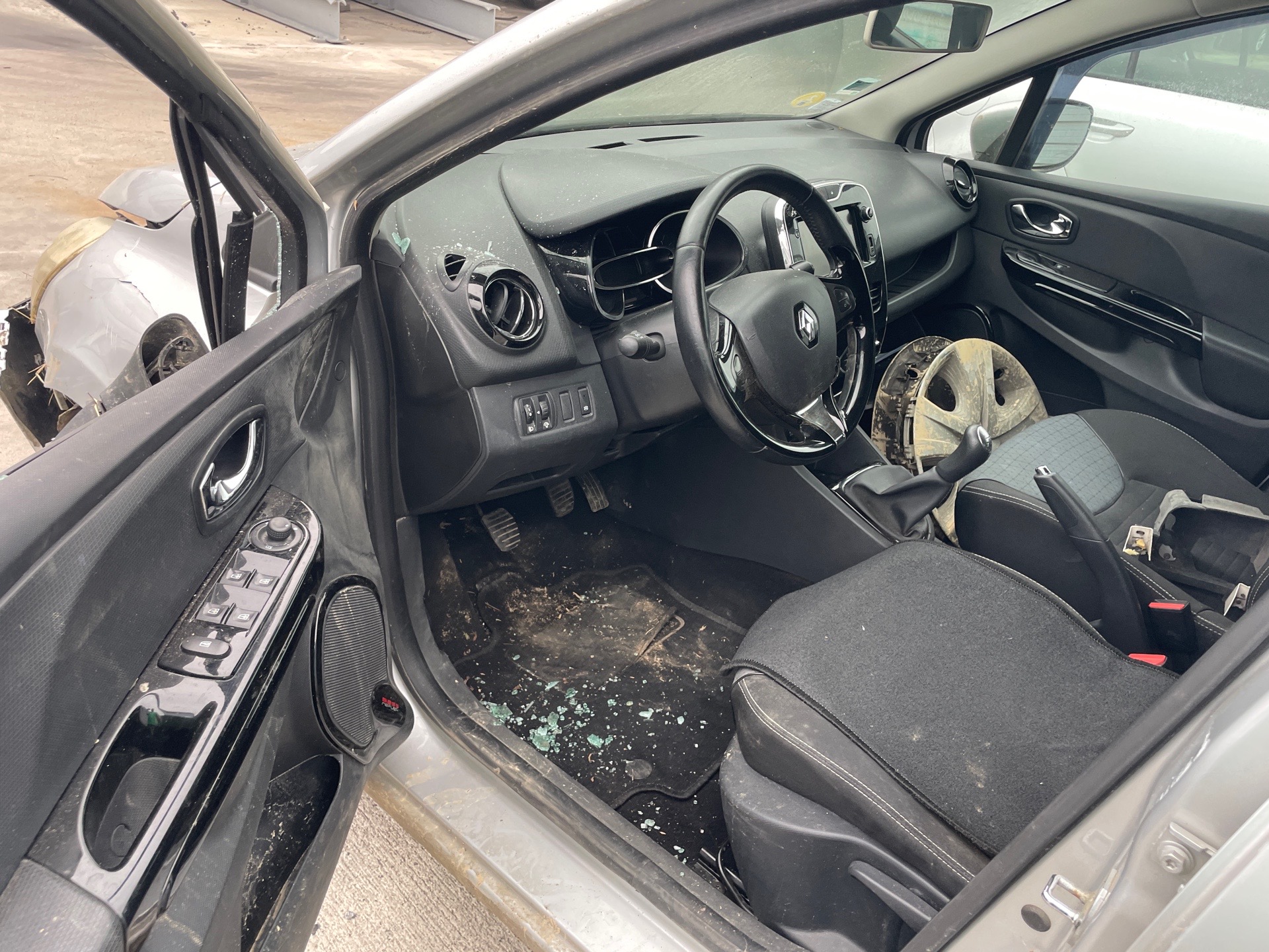 Image RENAULT CLIO 4