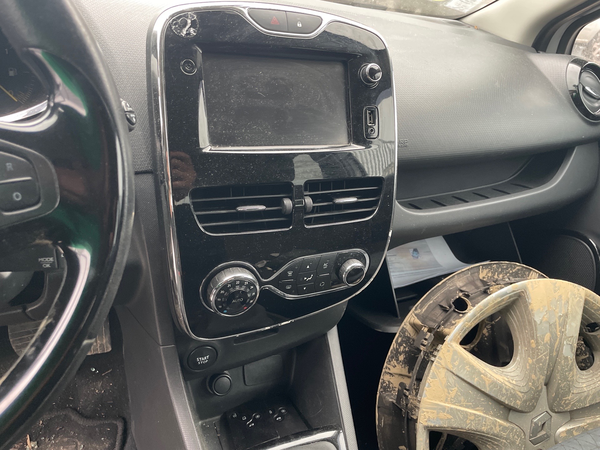 Image RENAULT CLIO 4