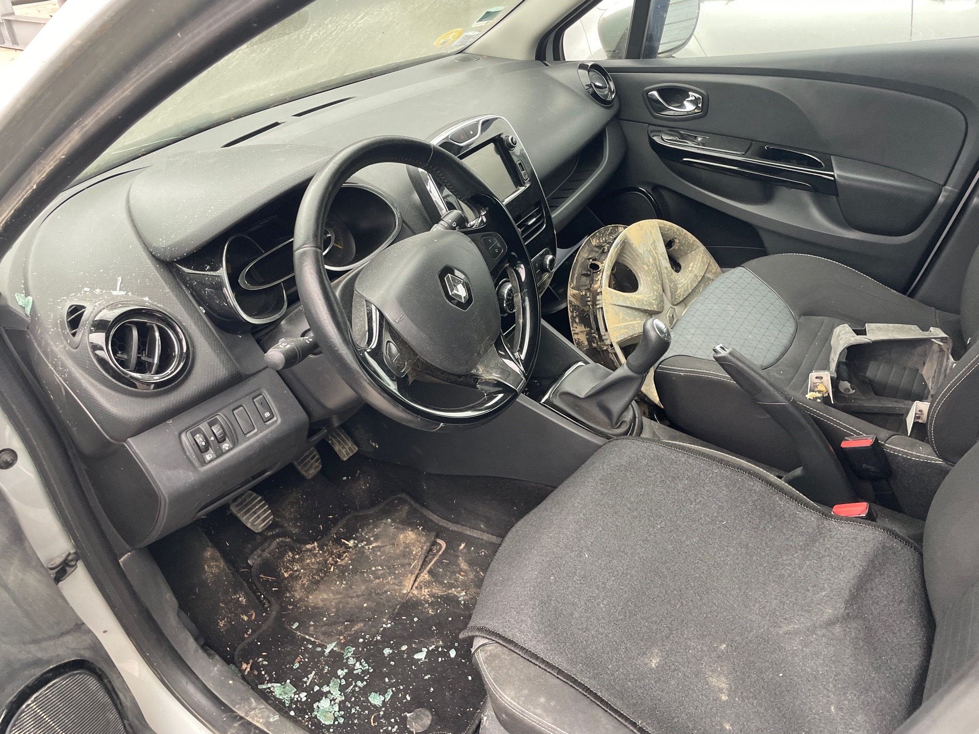 Image RENAULT CLIO 4