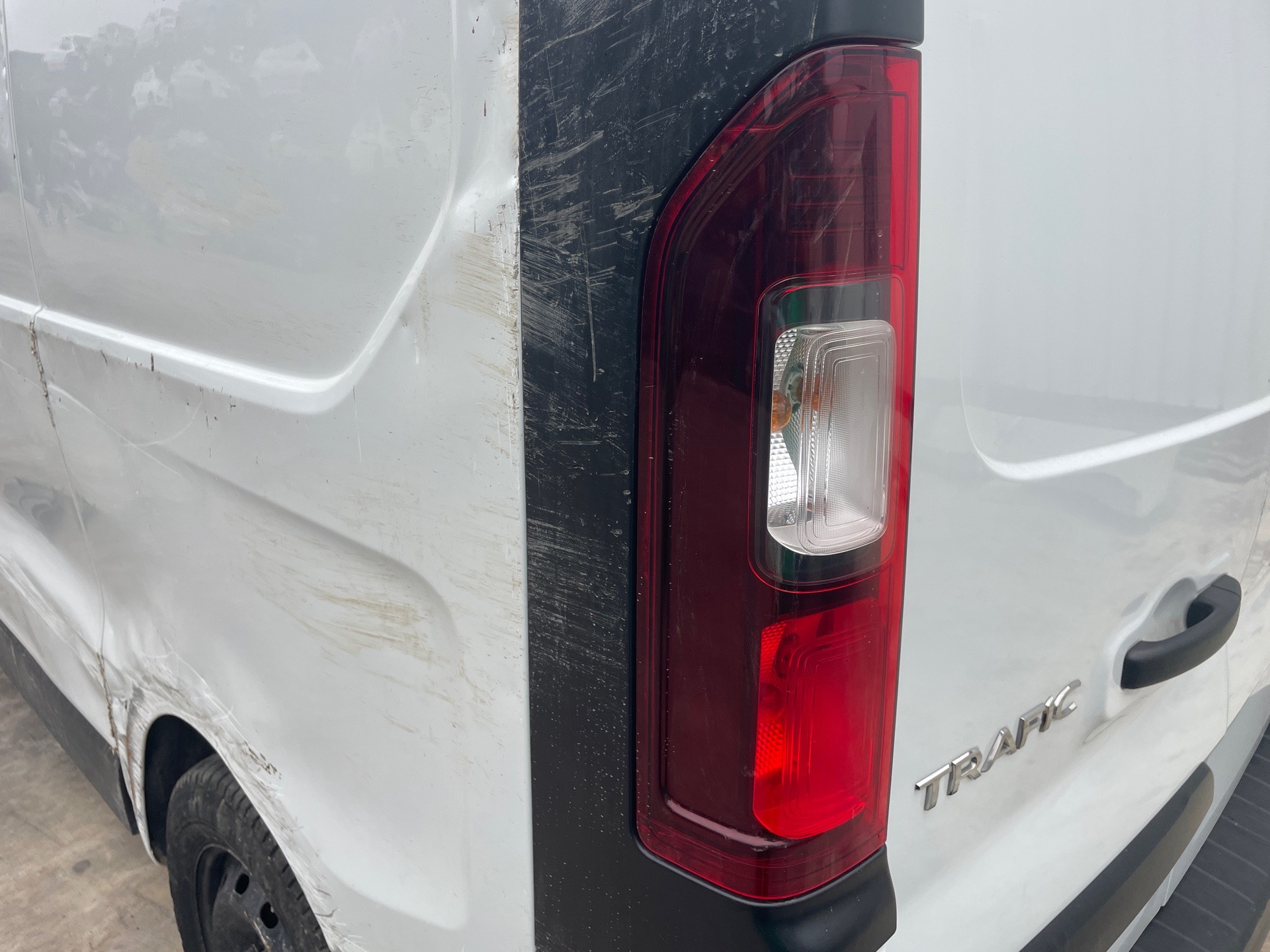 Image RENAULT TRAFIC 3 COURT