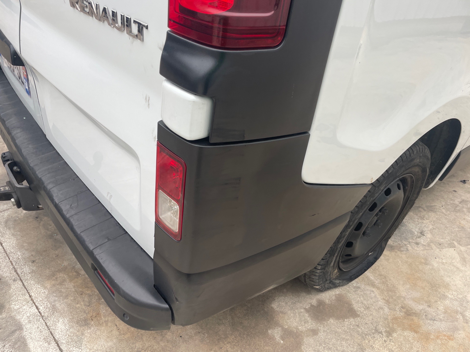 Image RENAULT TRAFIC 3 COURT