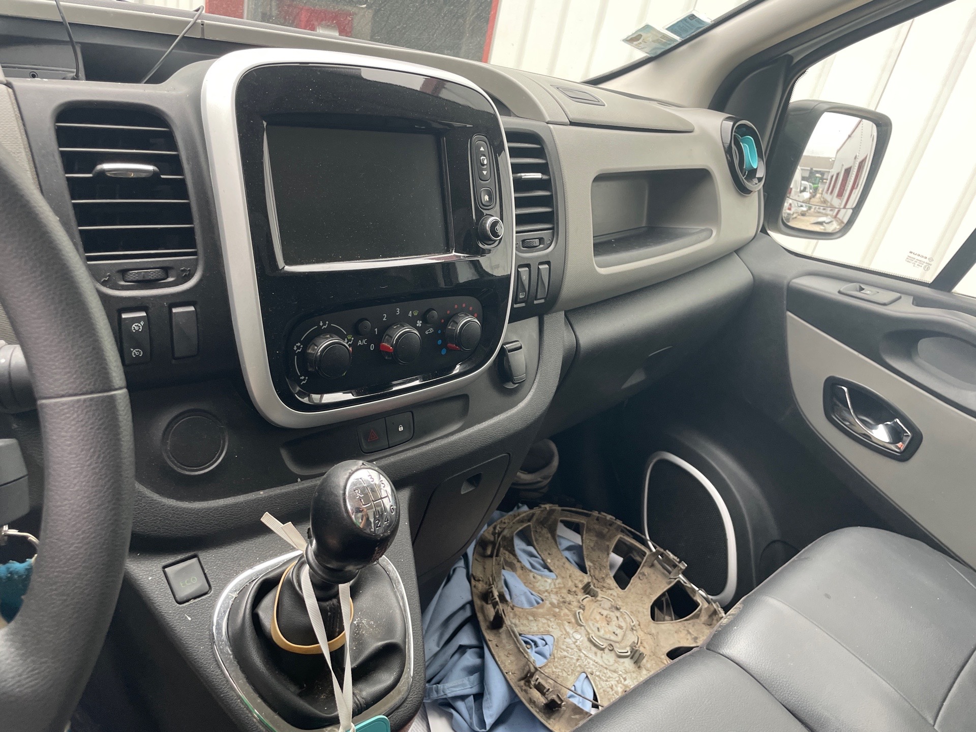 Image RENAULT TRAFIC 3 COURT