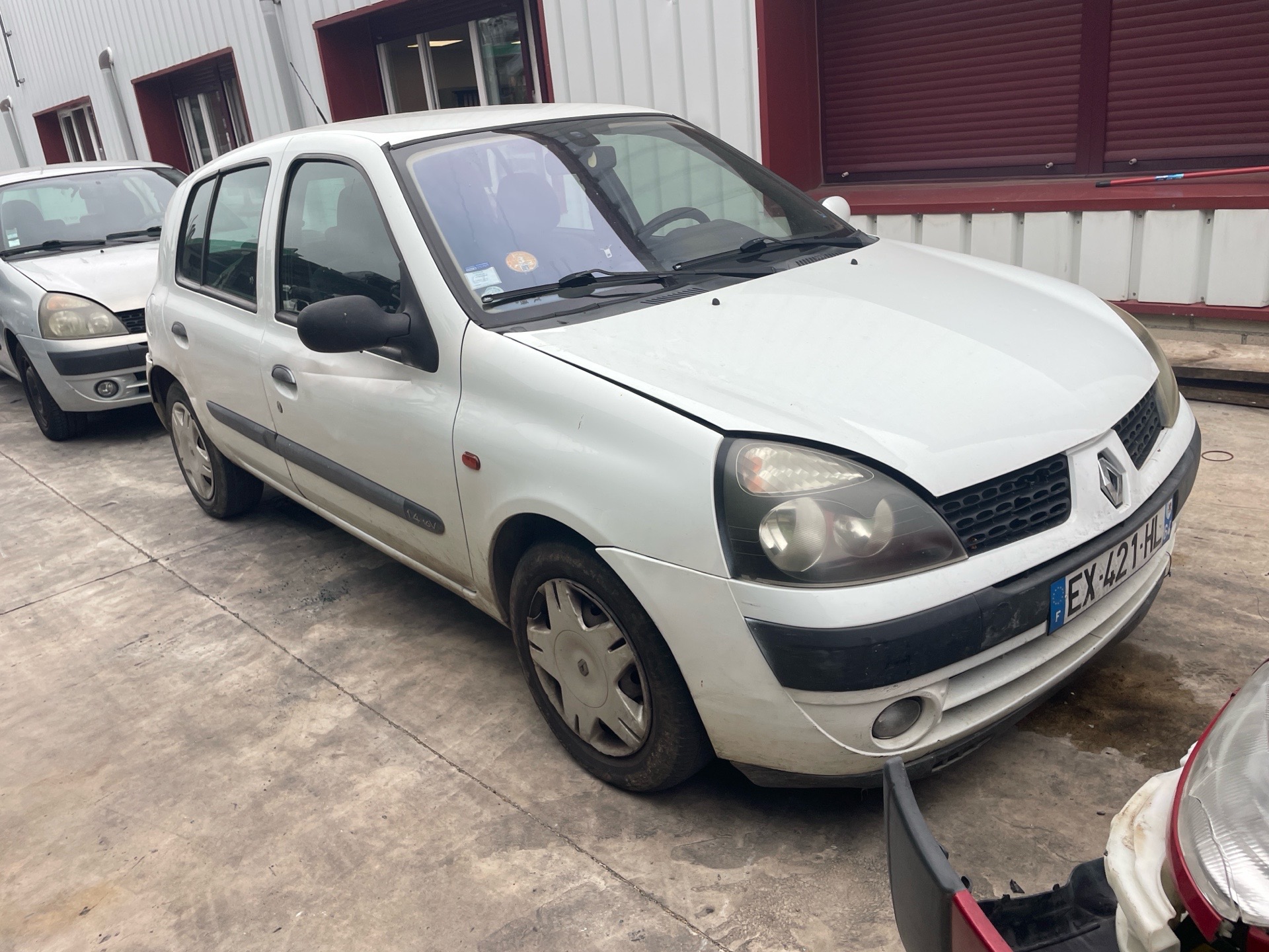 Image RENAULT CLIO 2