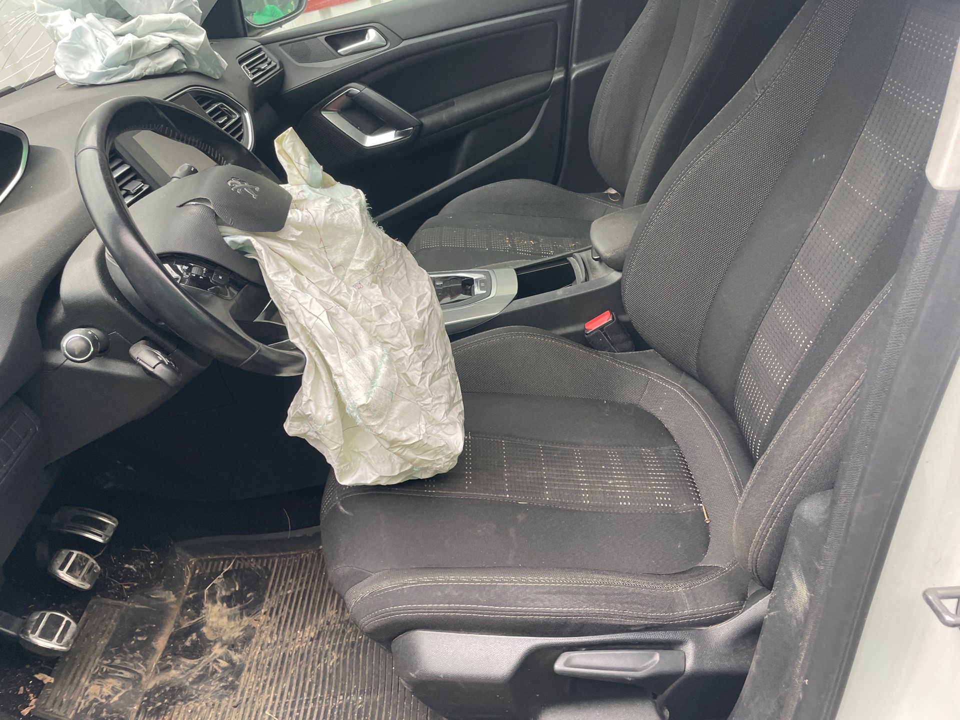Image PEUGEOT 308 2