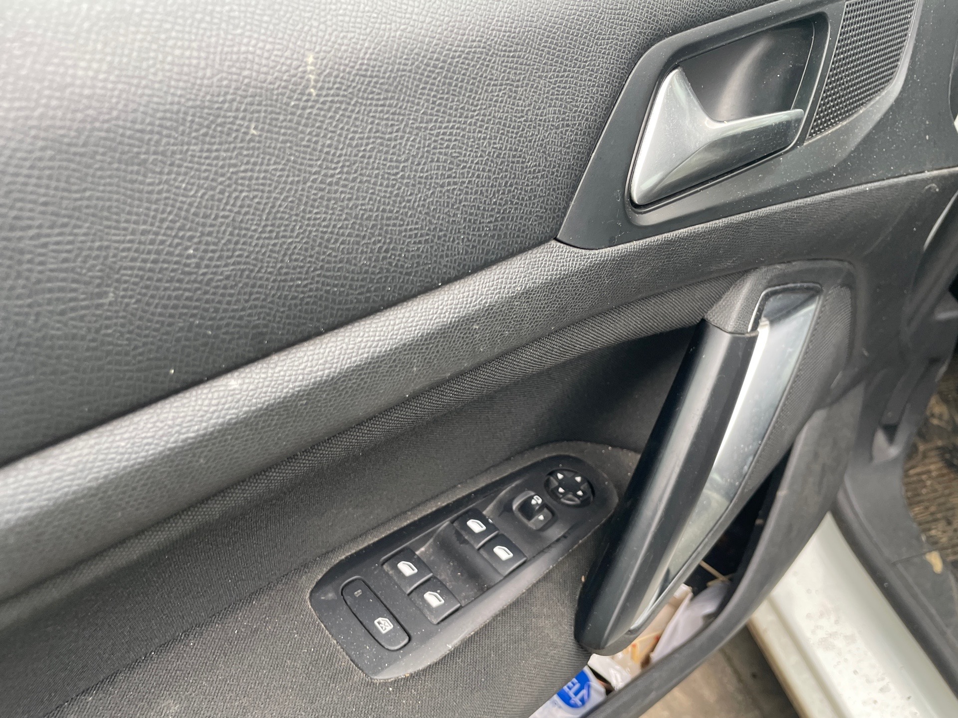 Image PEUGEOT 308 2
