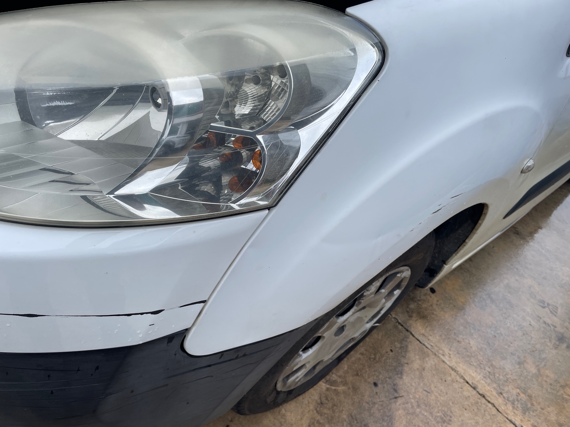 Image PEUGEOT PARTNER 2