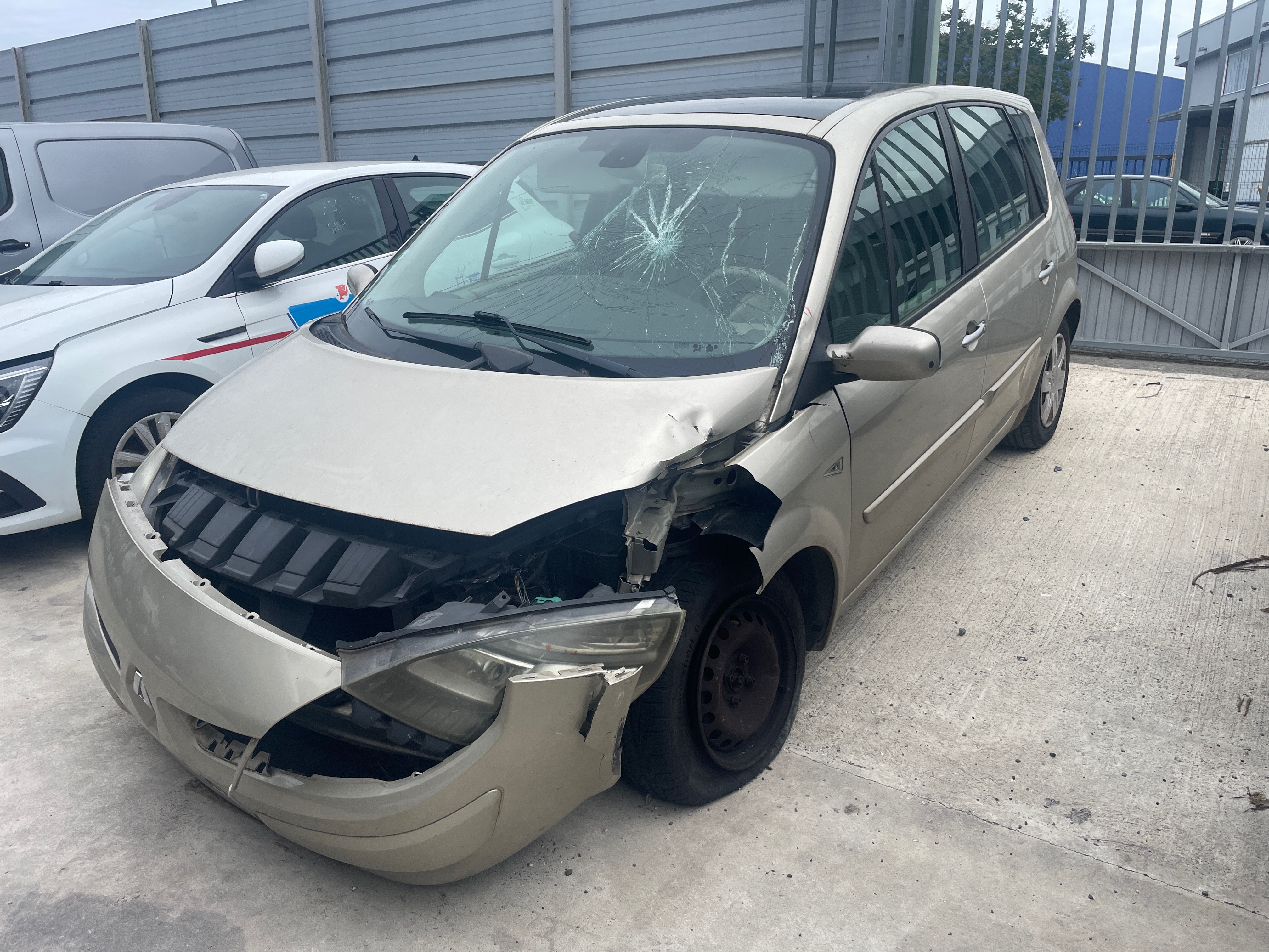 Image RENAULT SCENIC 2