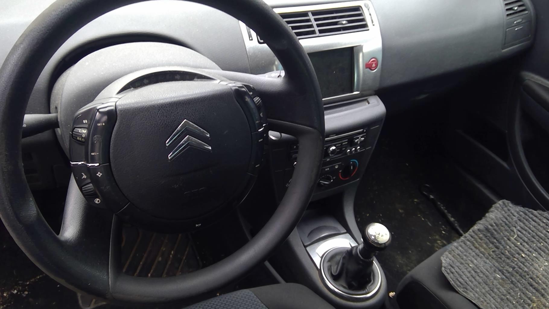Image CITROEN C4 1