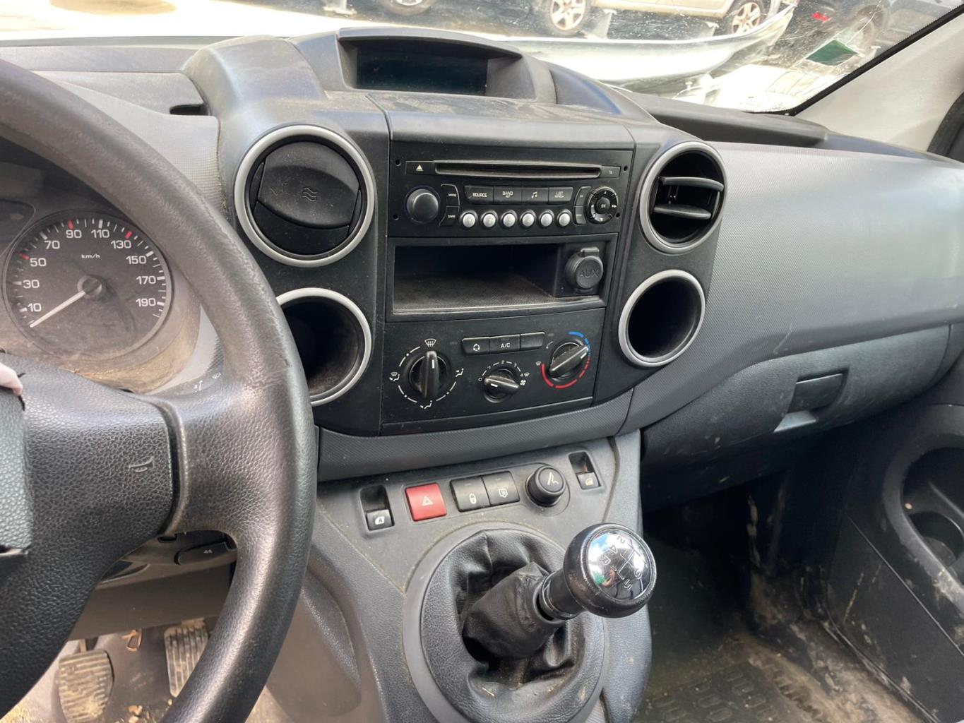 Image OPEL CORSA E