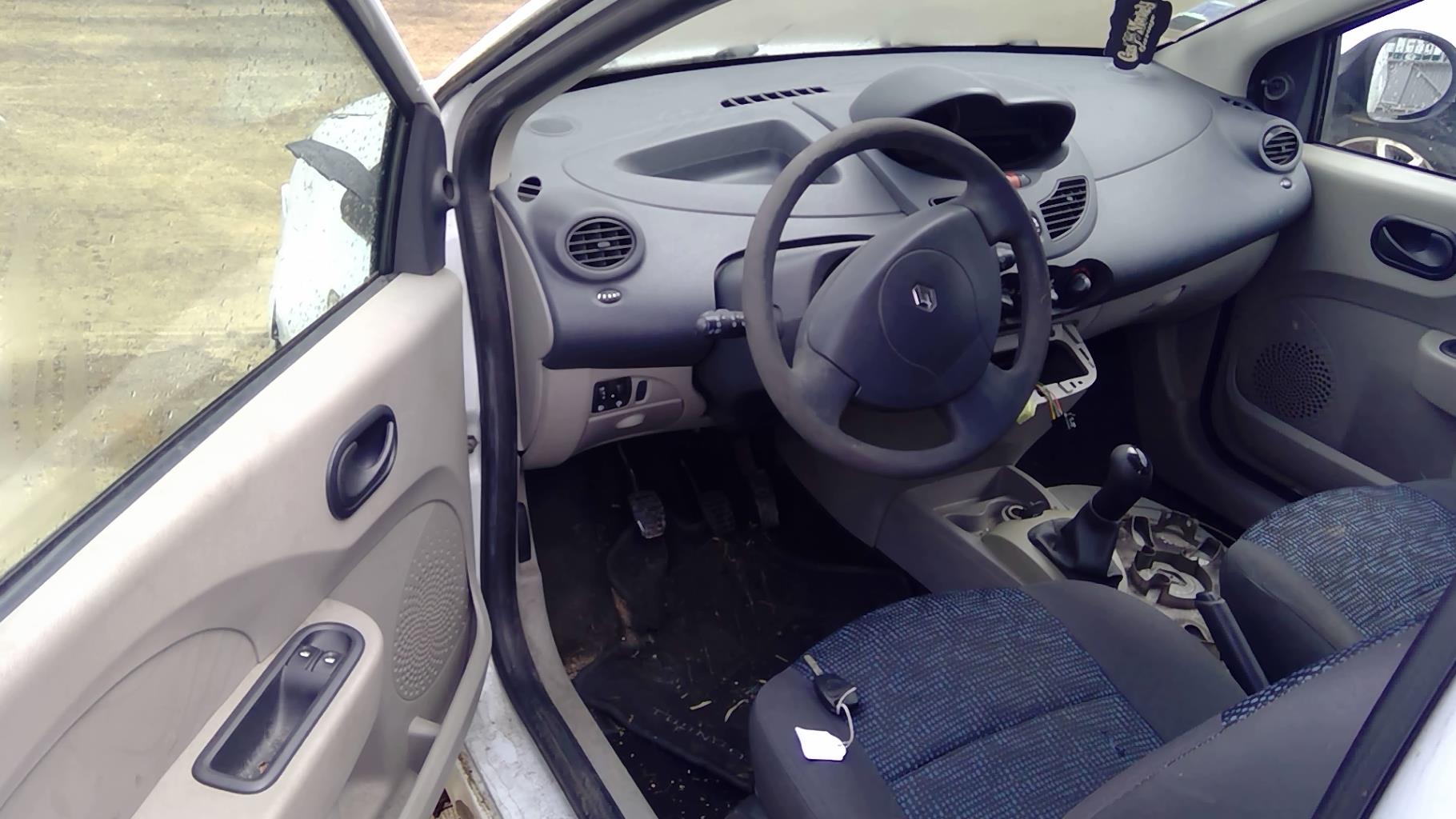 Image RENAULT TWINGO 2