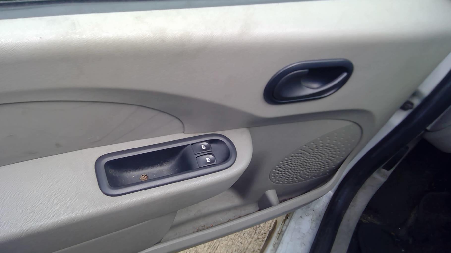Image RENAULT TWINGO 2