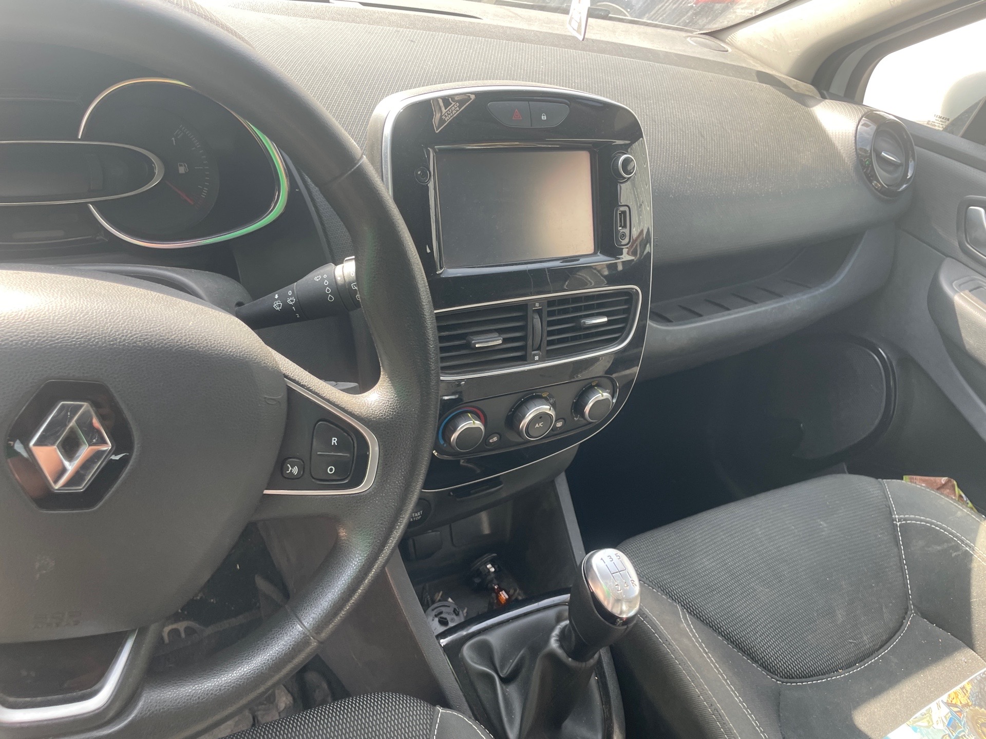 Image RENAULT CLIO 4