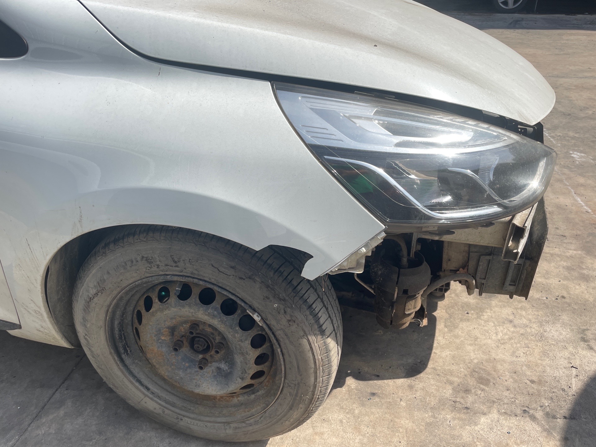 Image RENAULT CLIO 4