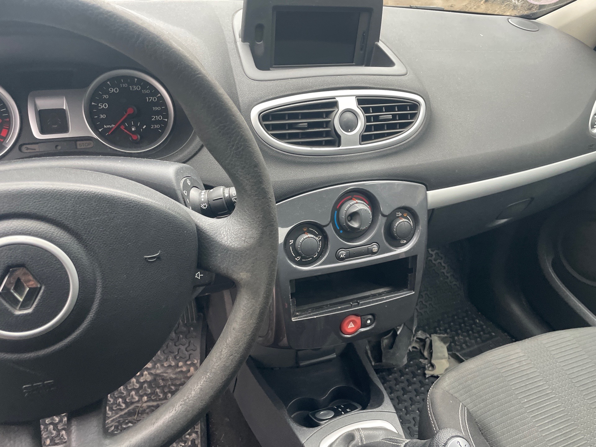 Image RENAULT CLIO 3