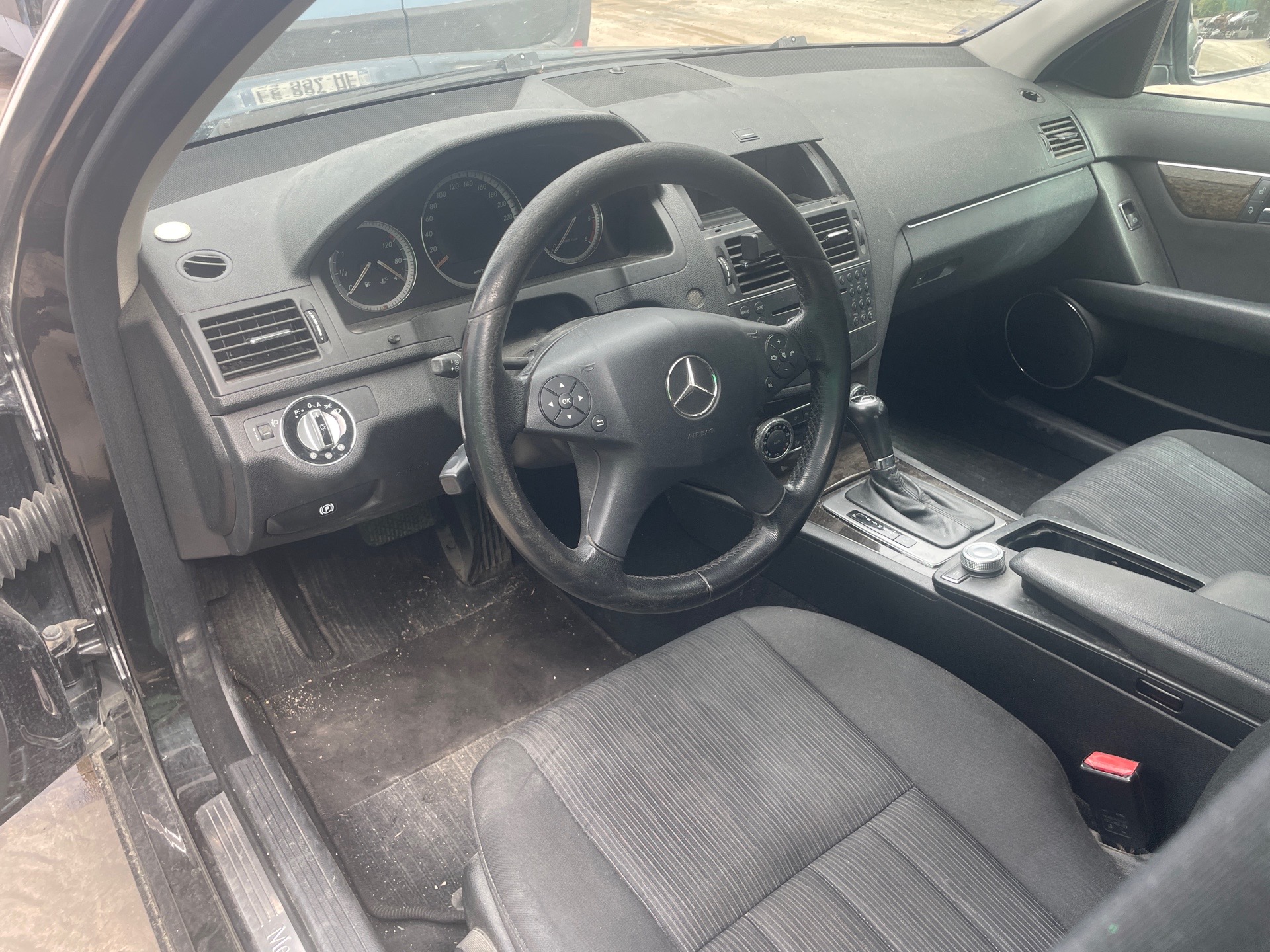 Image MERCEDES CLASSE C 204