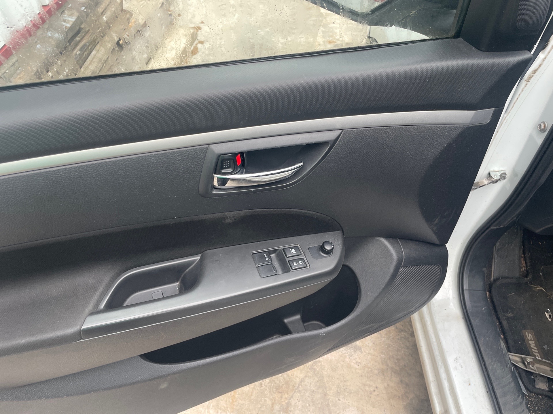 Image SUZUKI SWIFT 4