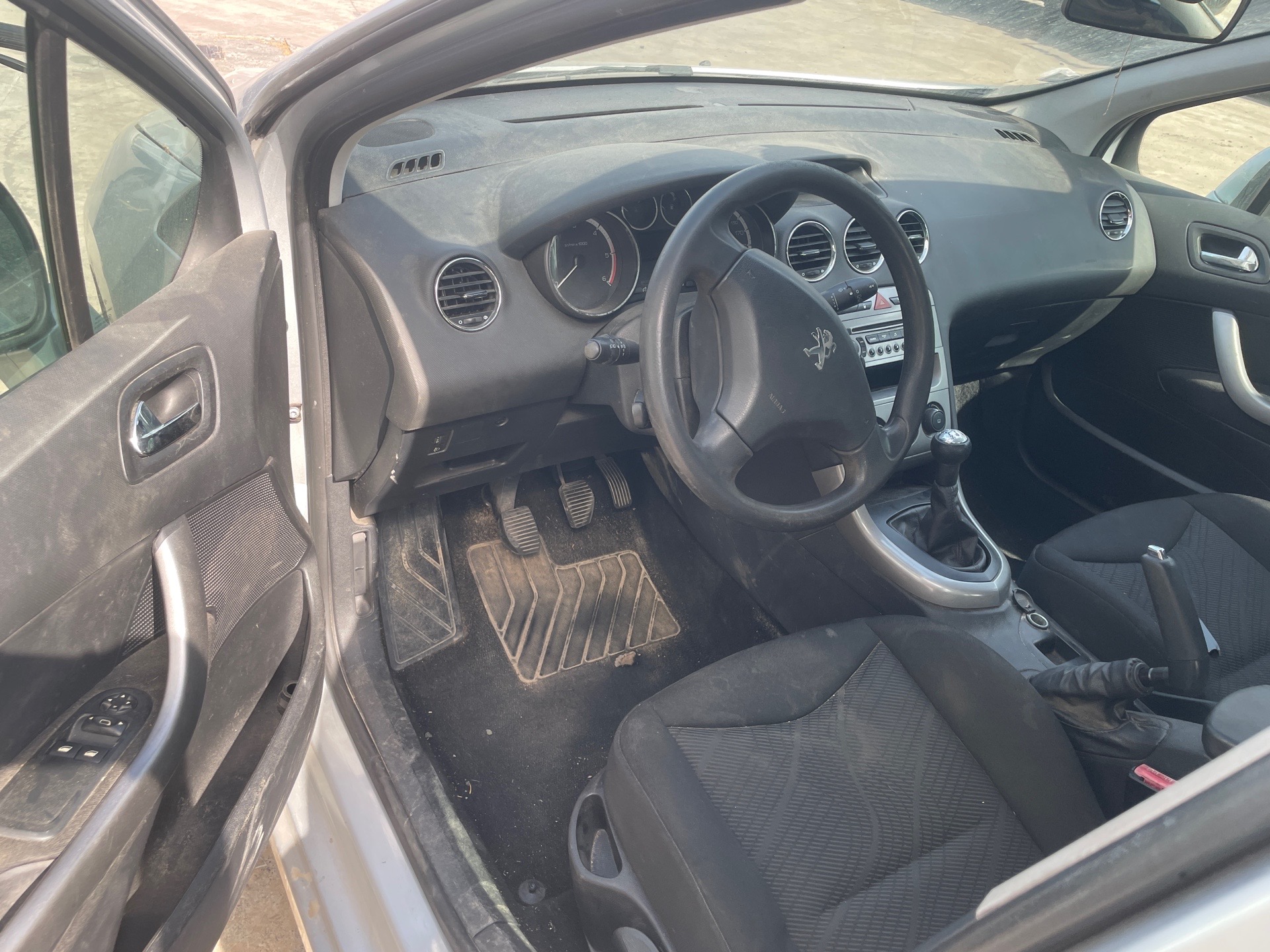 Image PEUGEOT 308 1