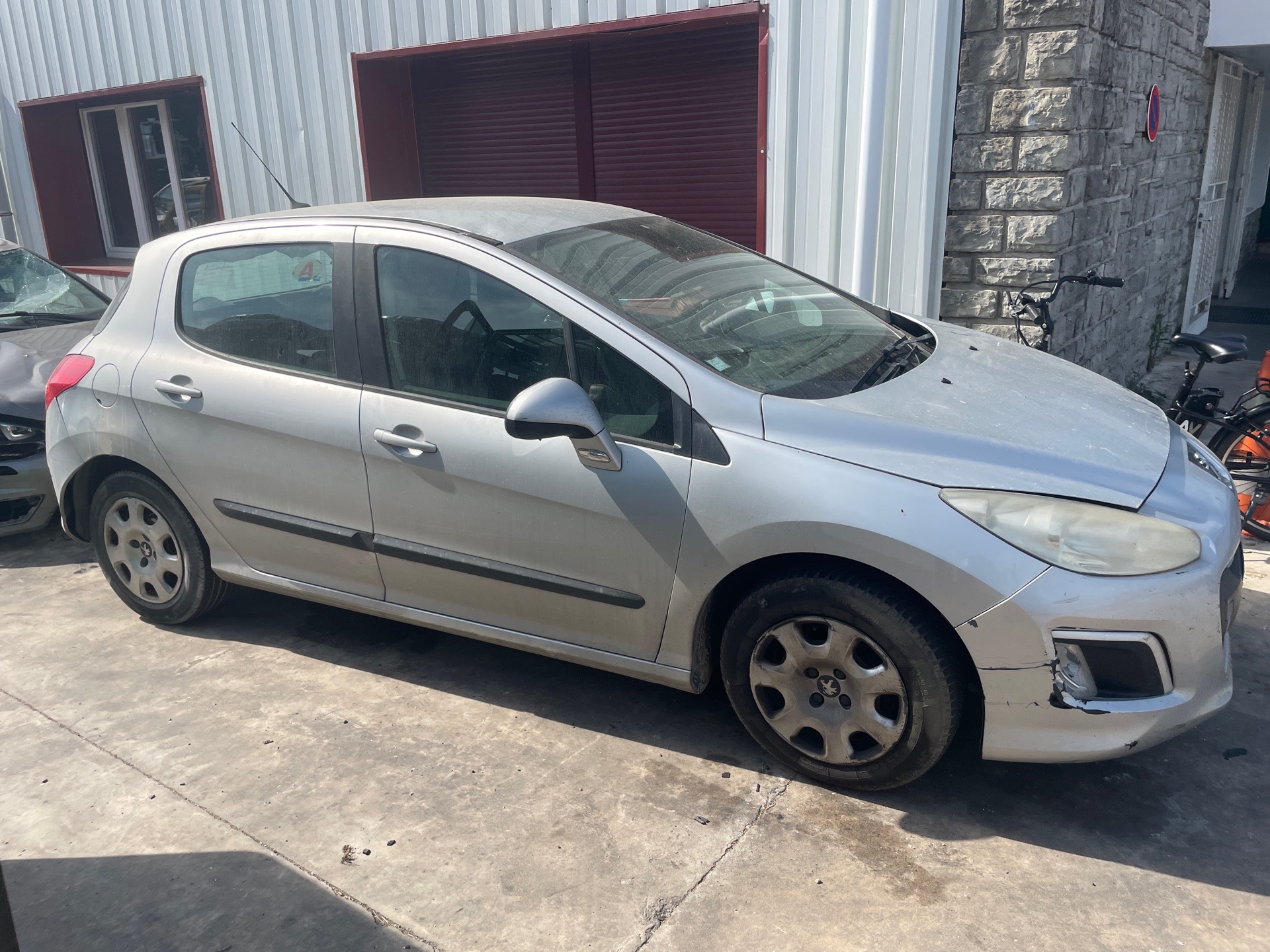 Image PEUGEOT 308 1