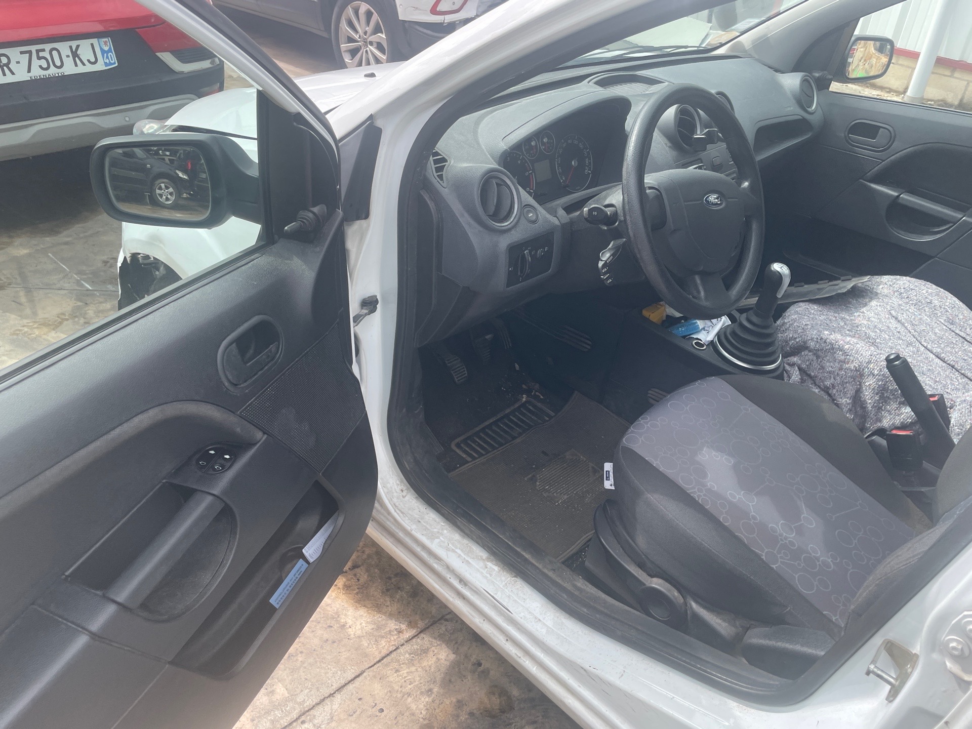 Image FORD FIESTA 5
