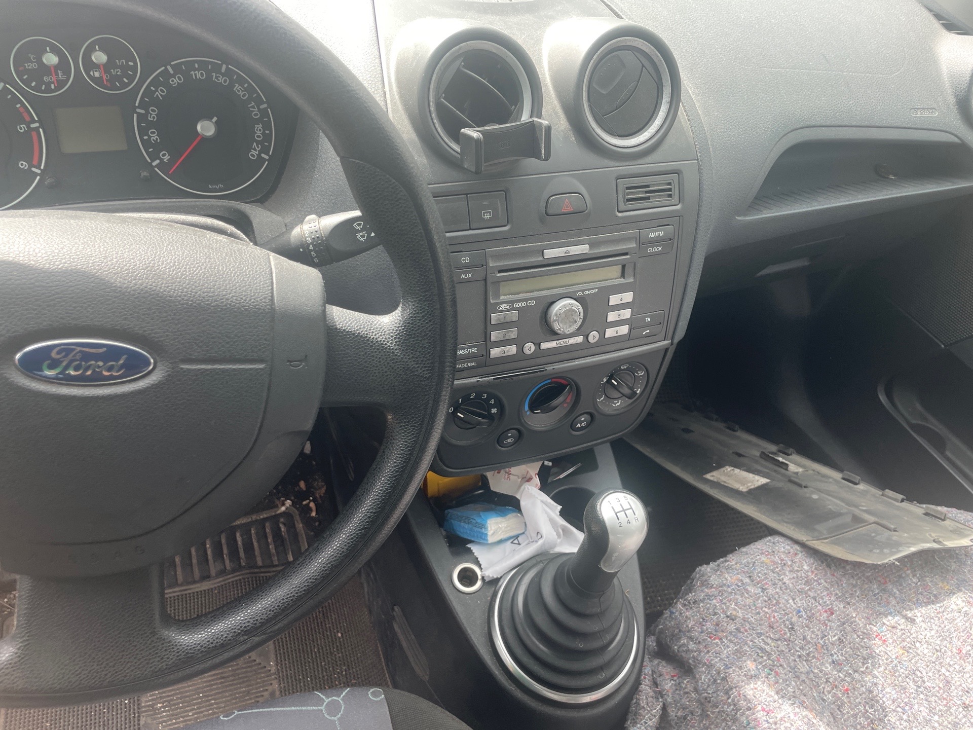 Image FORD FIESTA 5
