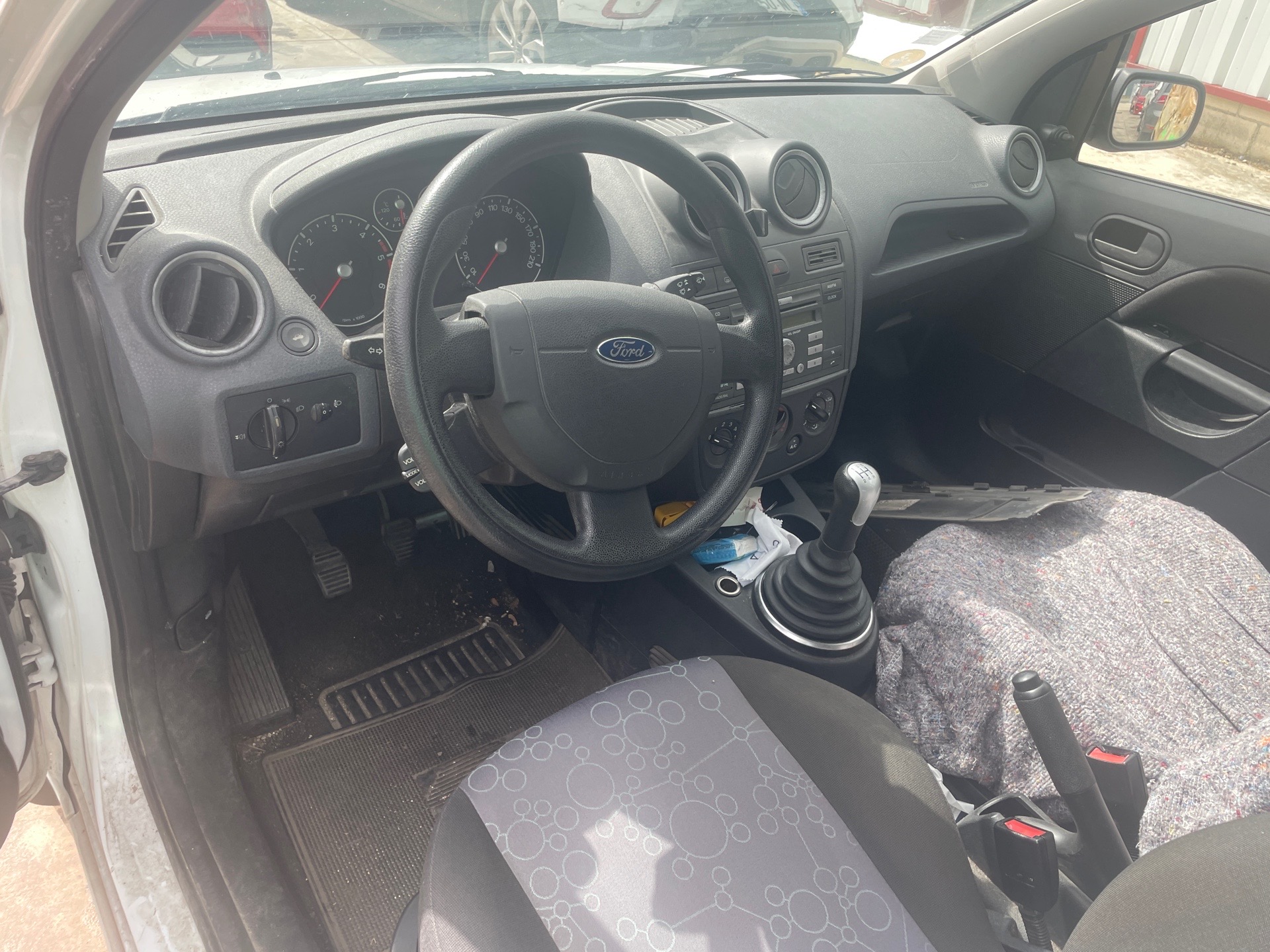 Image FORD FIESTA 5