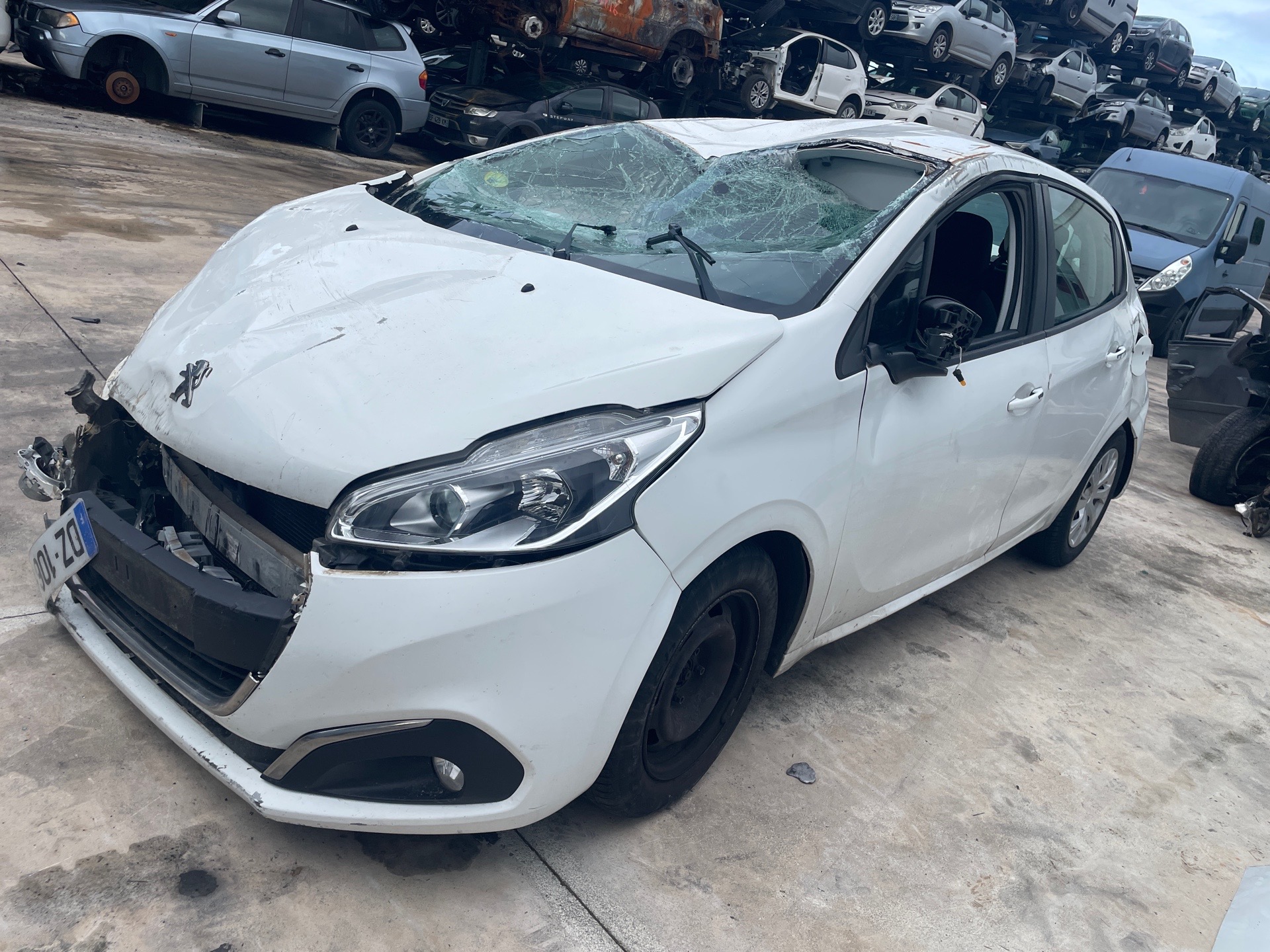 Image PEUGEOT 208 1