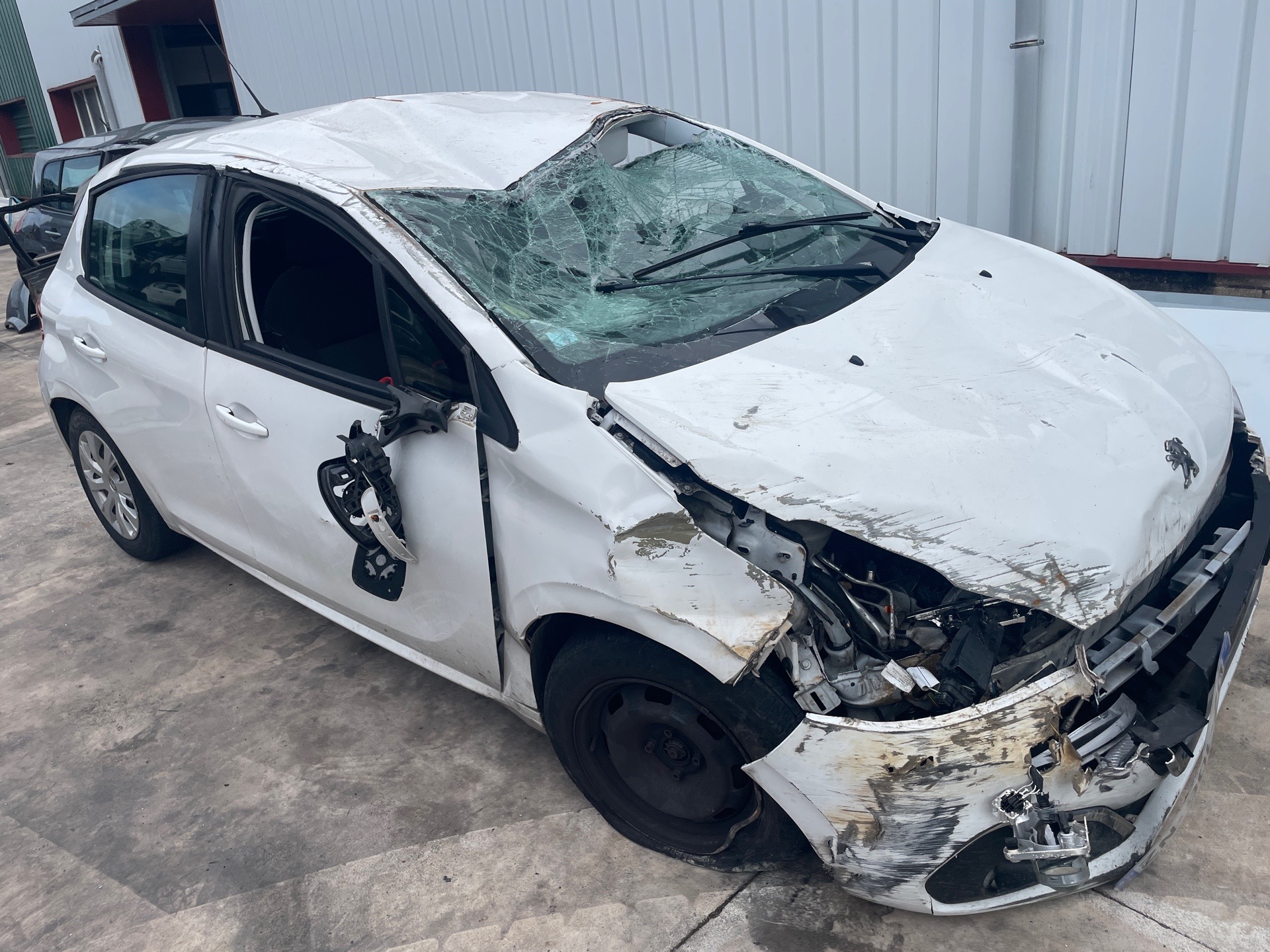 Image PEUGEOT 208 1