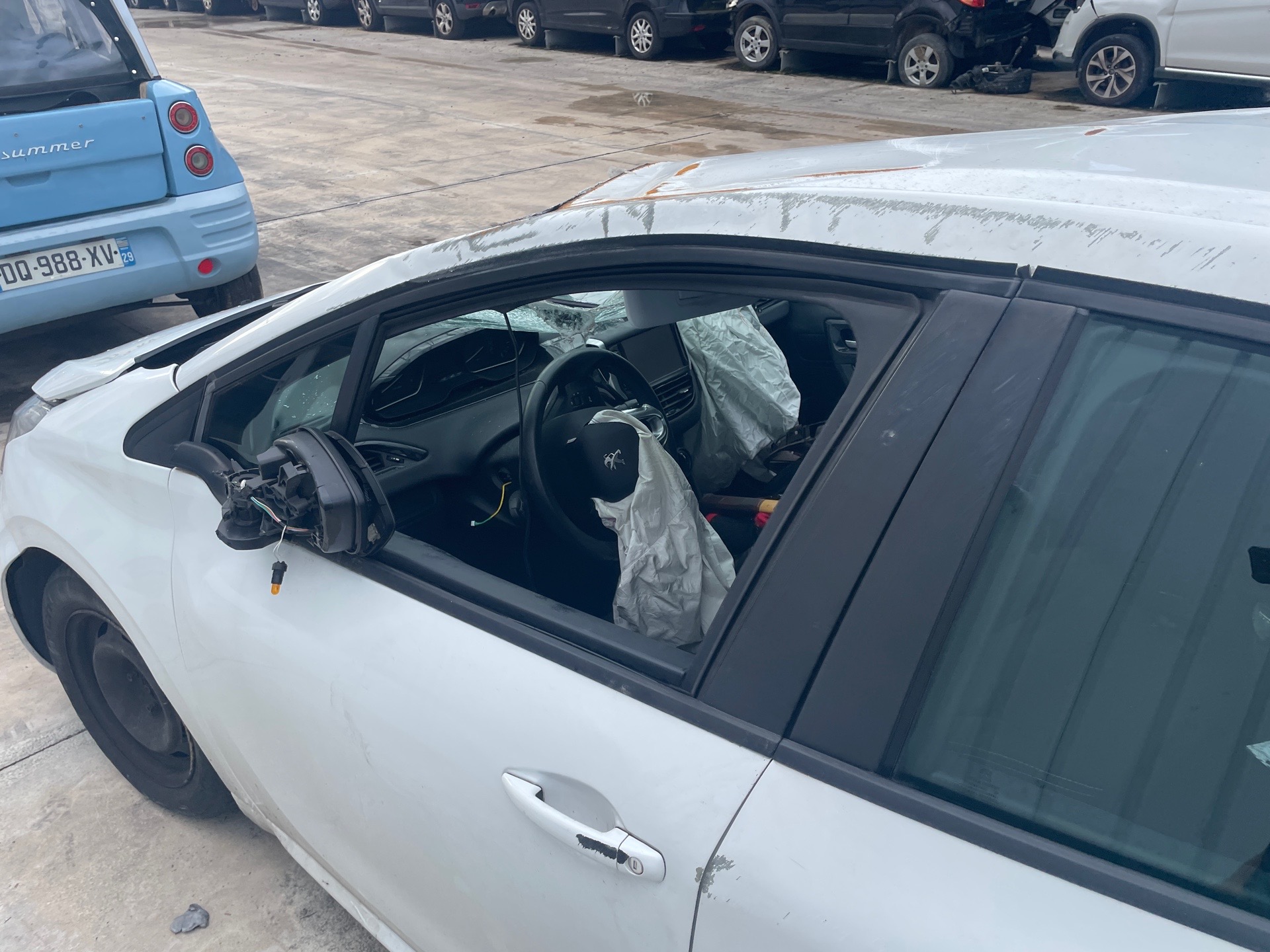 Image PEUGEOT 208 1