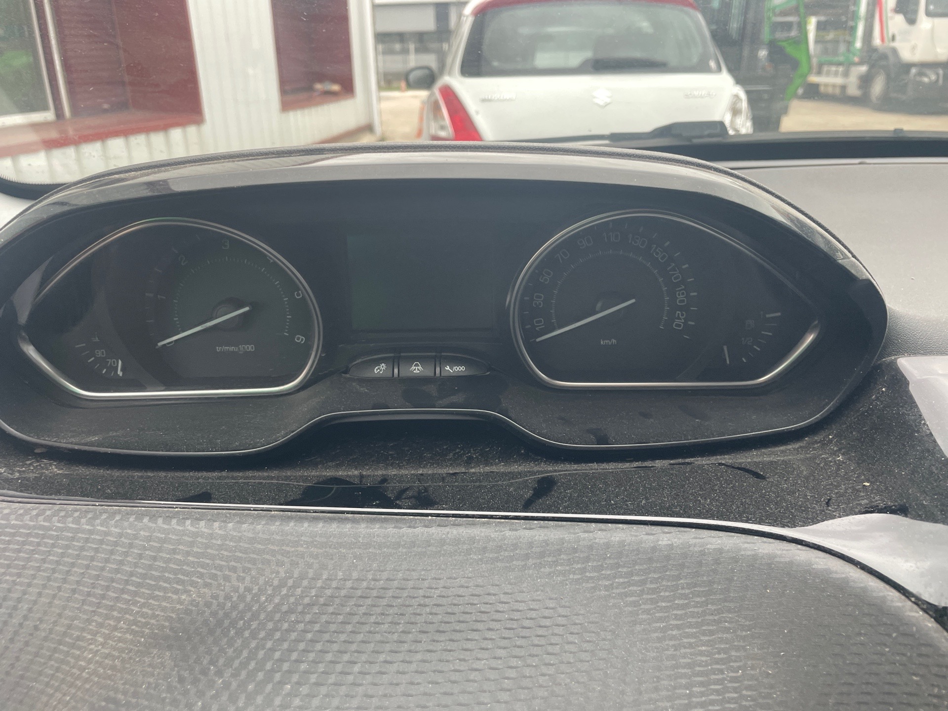 Image PEUGEOT 2008 1