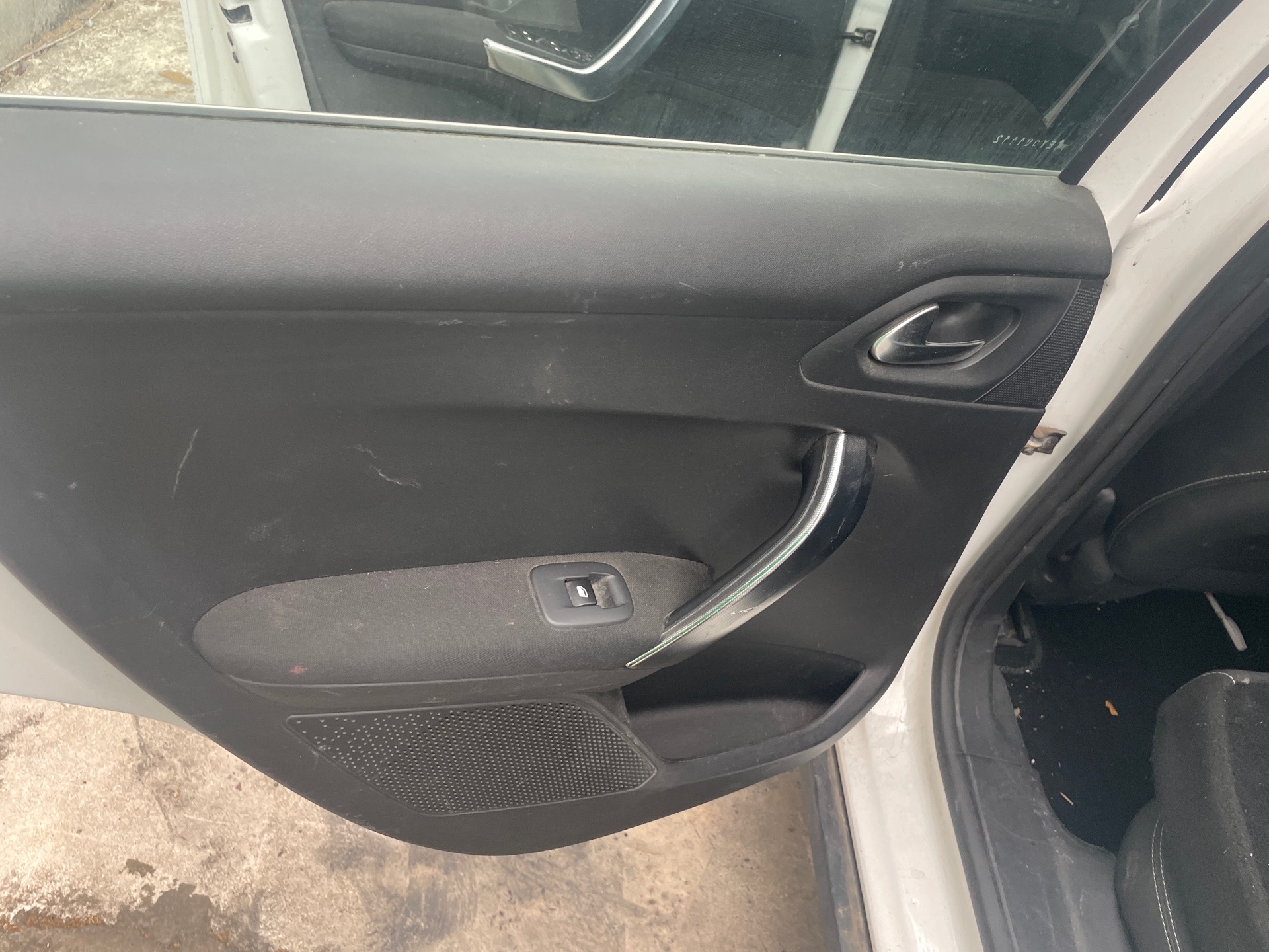 Image PEUGEOT 2008 1