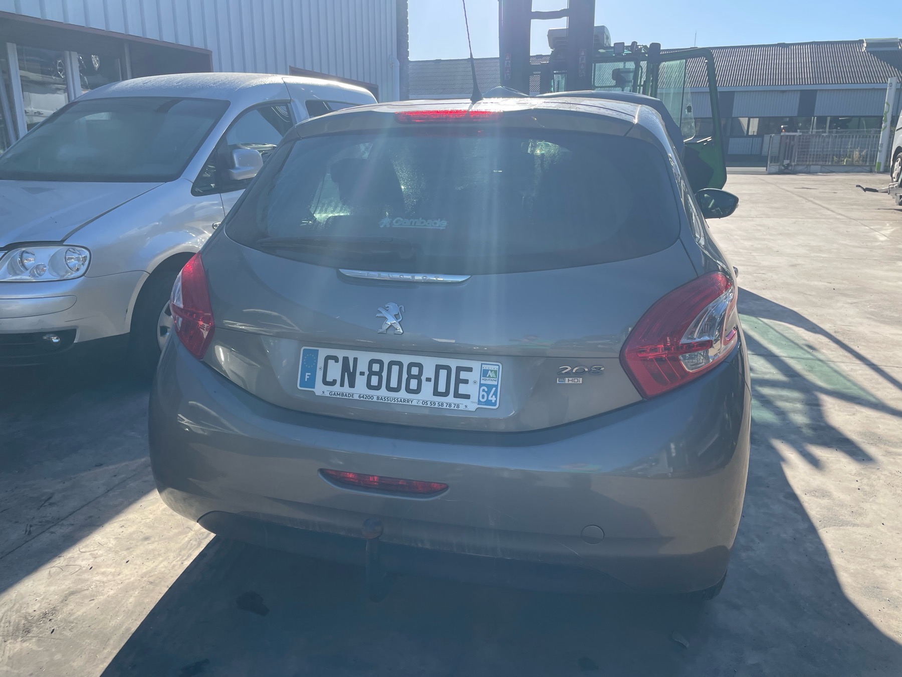 Image PEUGEOT 208 1
