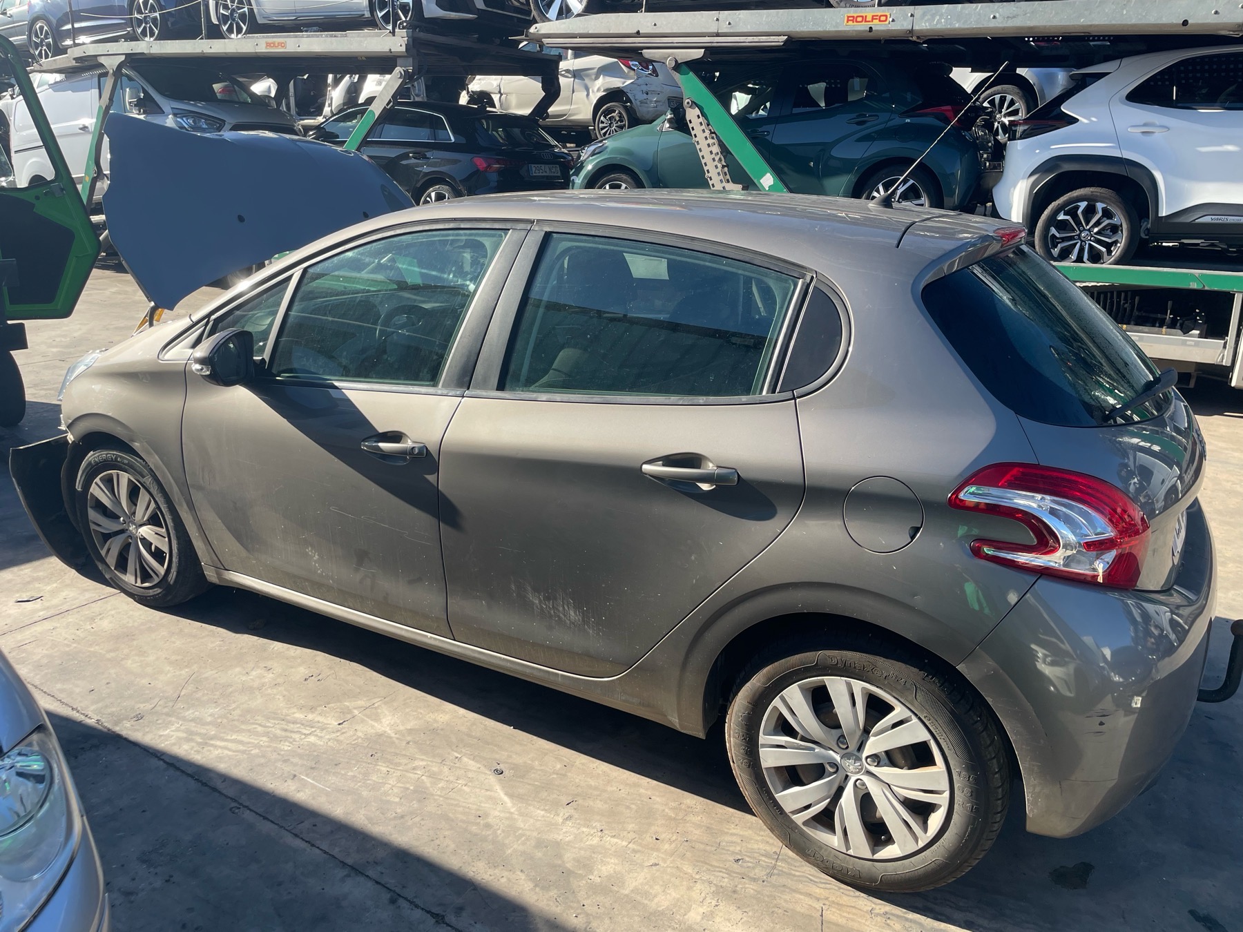Image PEUGEOT 208 1
