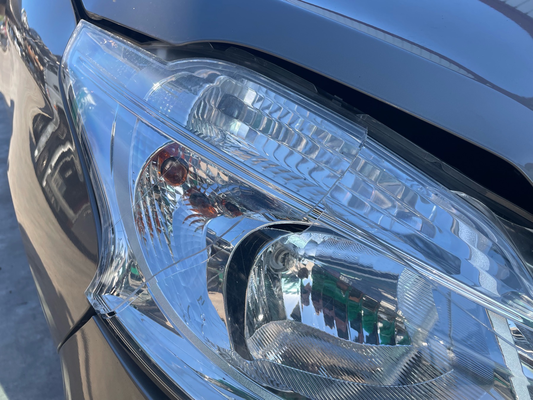 Image PEUGEOT 208 1