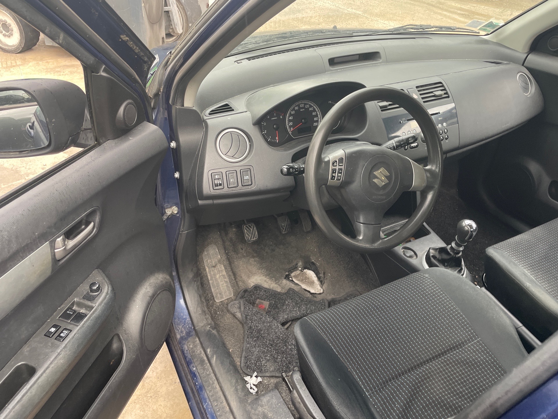 Image SUZUKI SWIFT 3
