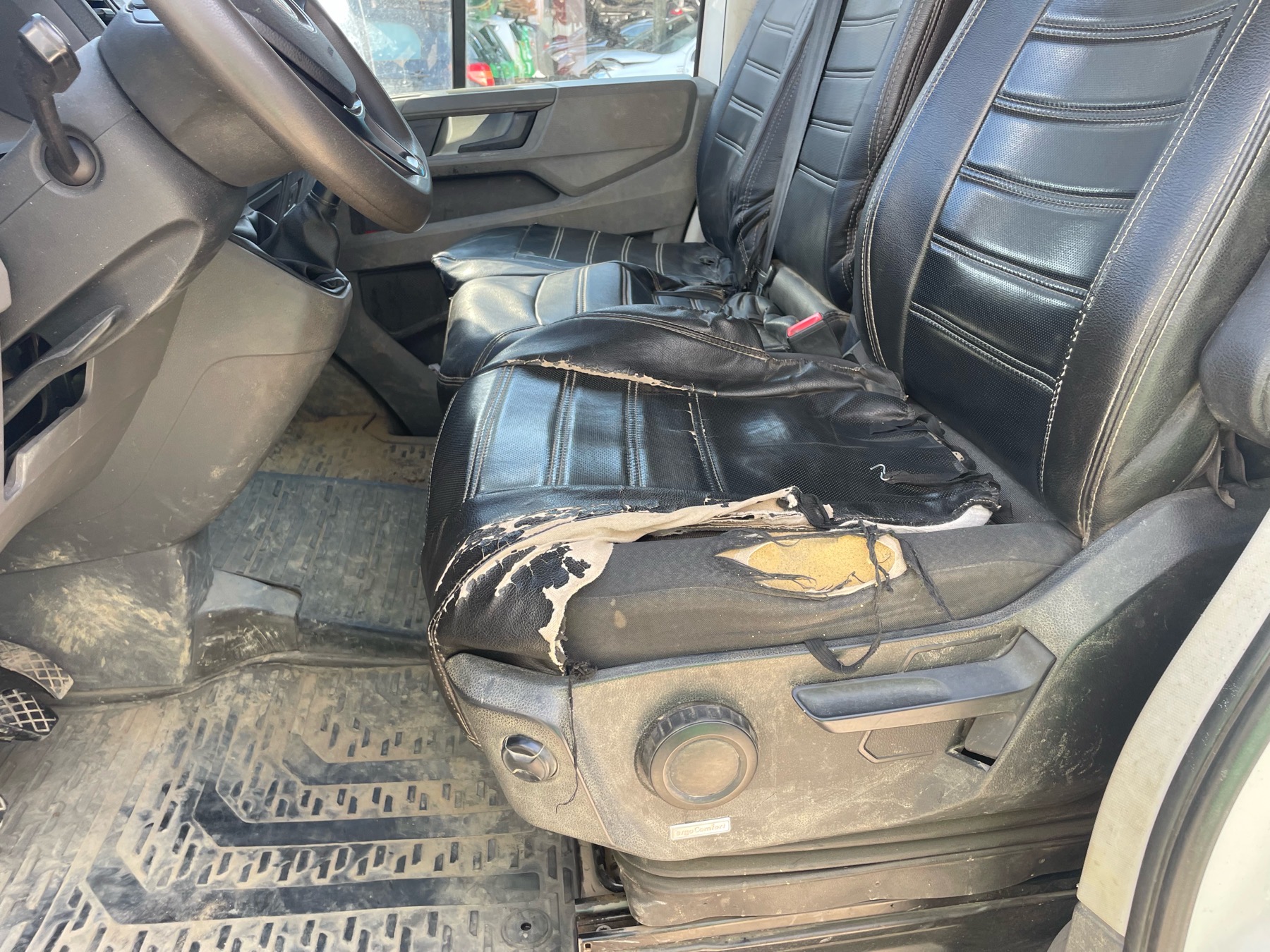 Image VOLKSWAGEN CRAFTER 2
