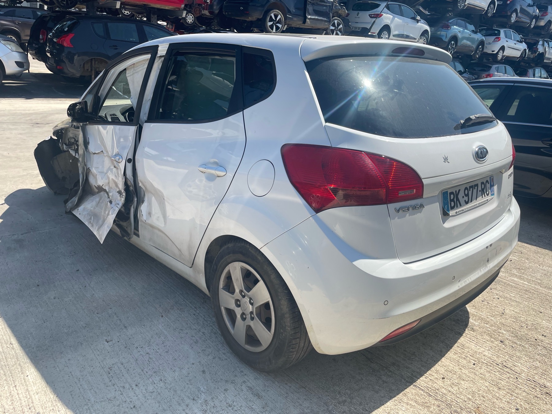 Image KIA VENGA